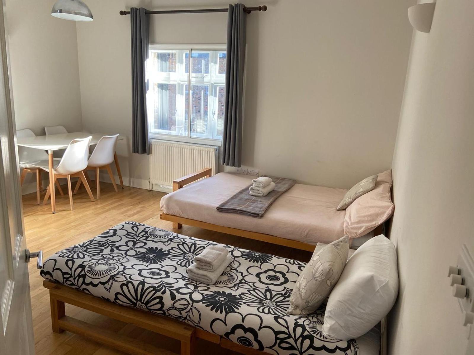 Period Apartment On South Bank