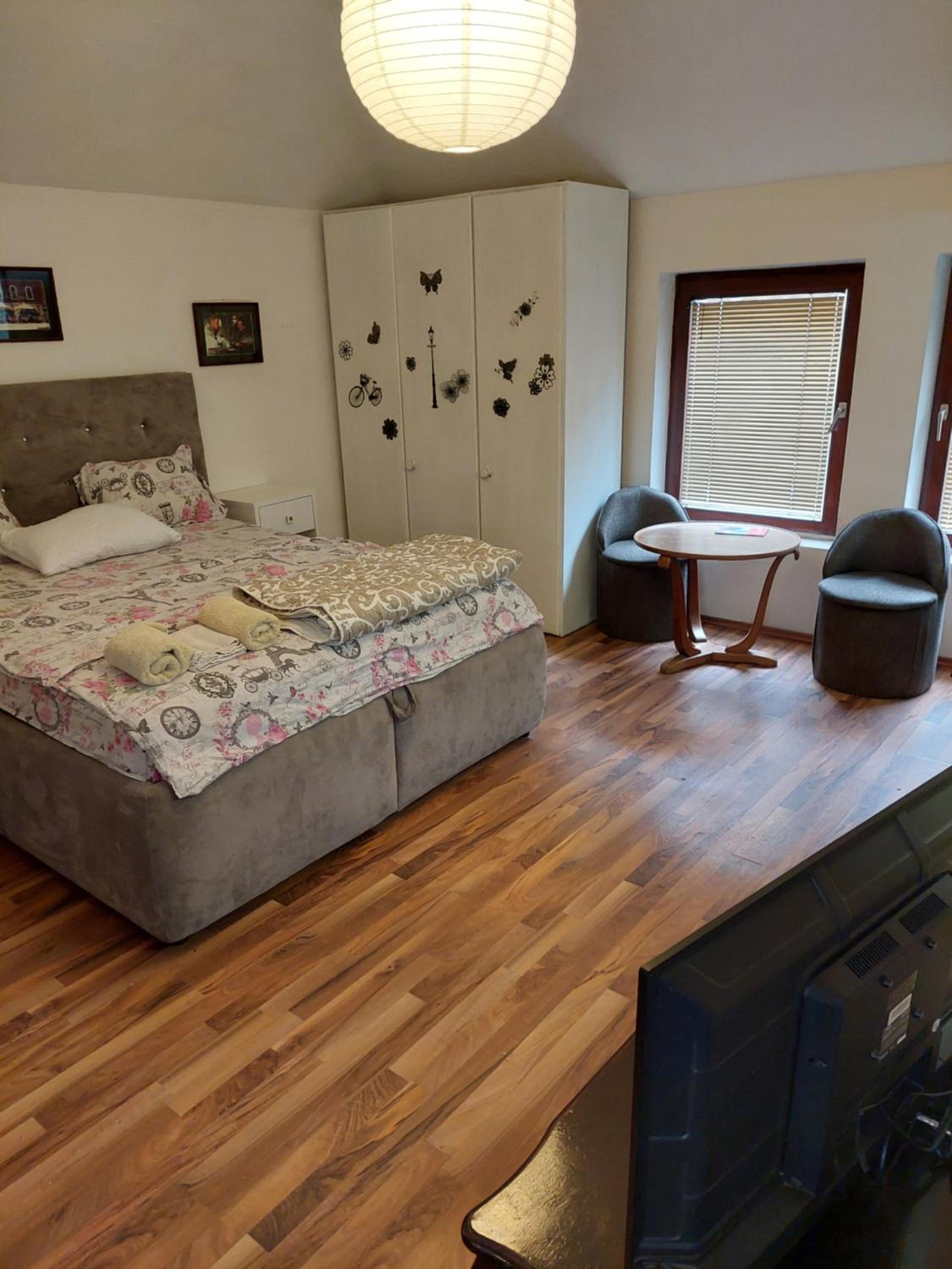 Apartman Birboni Pool ZEMUN view 5