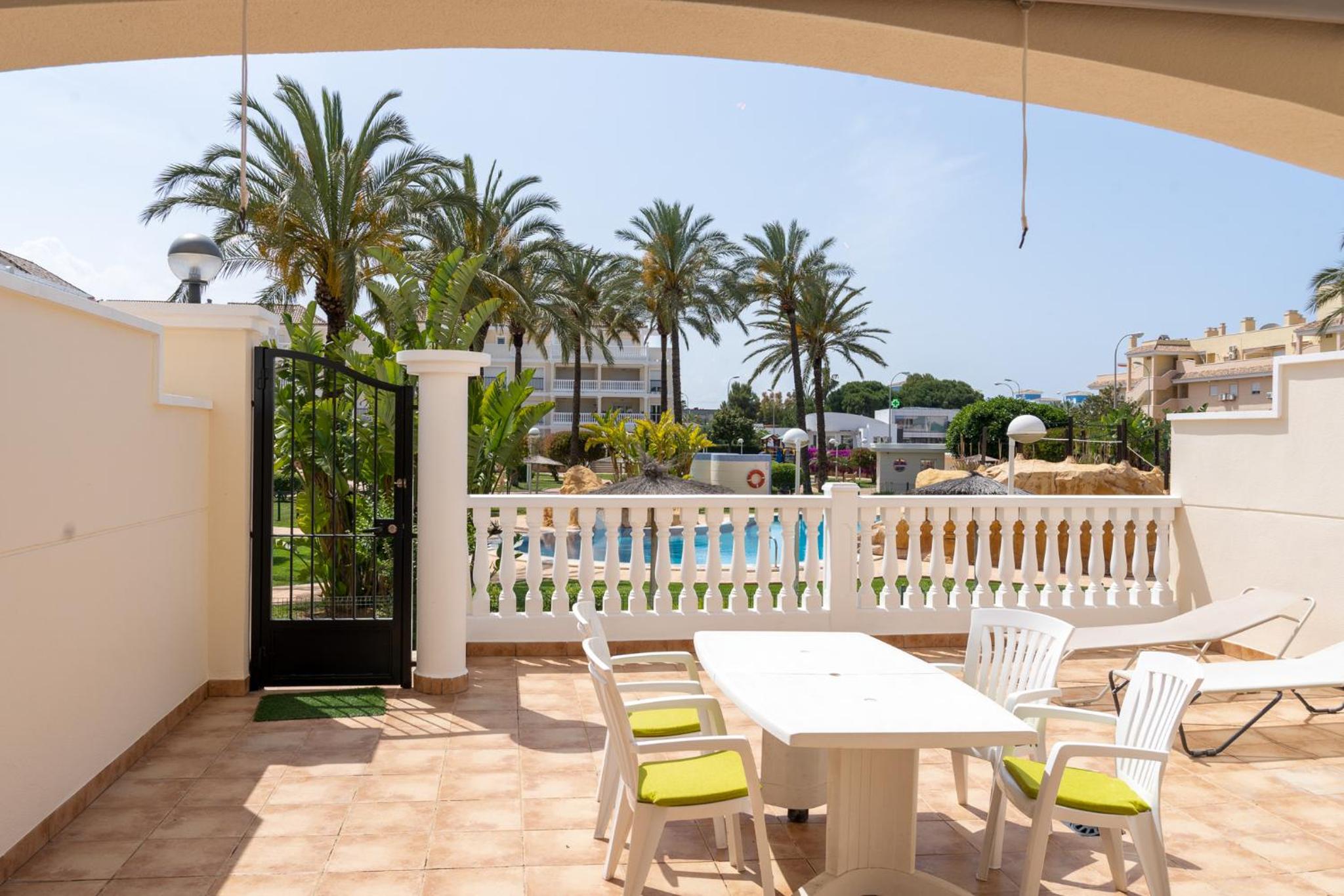Apartamento planta baja Residencial Aquamarina by costablancarent view 5