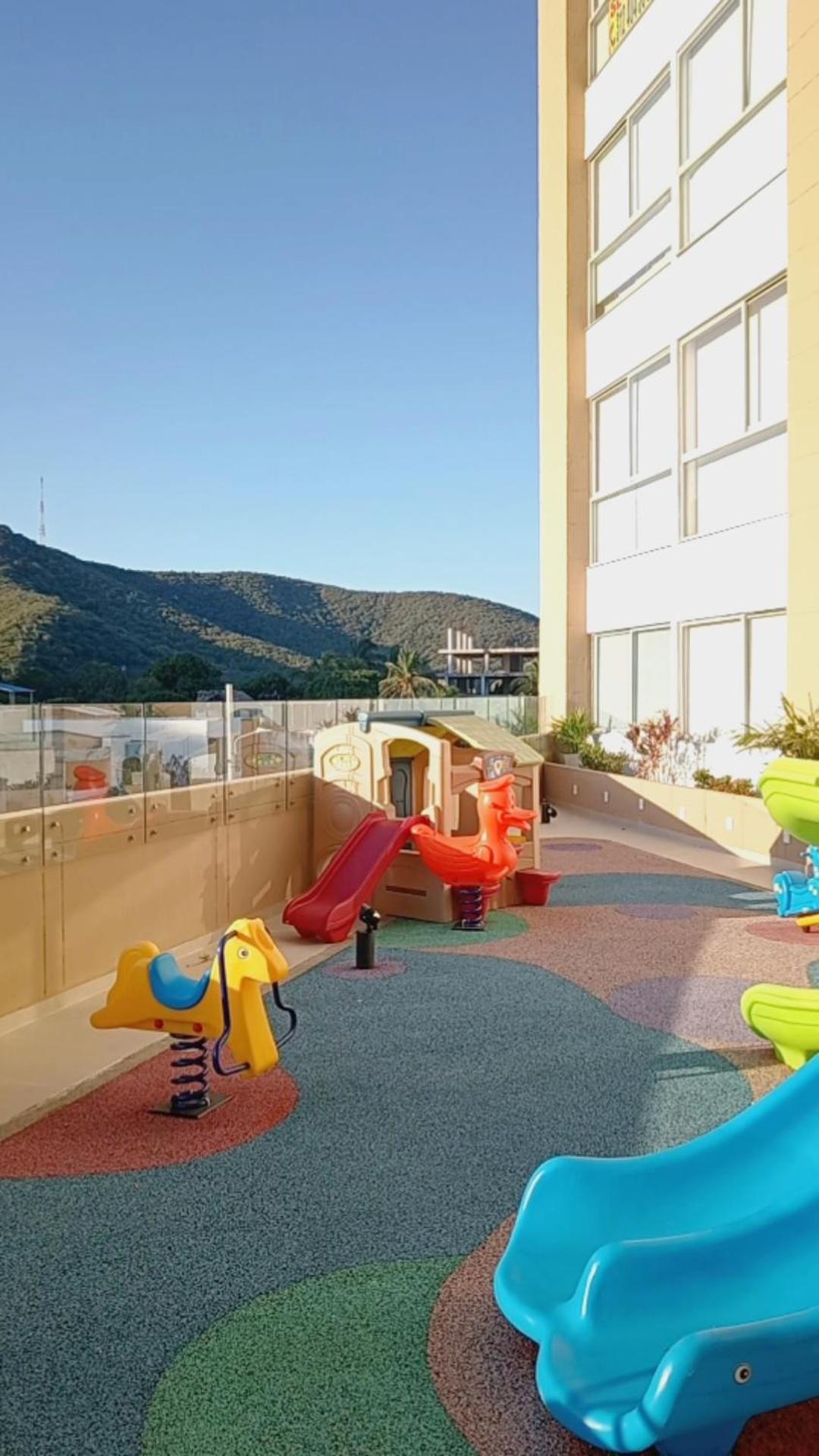 confortable apartasuite en la playa
