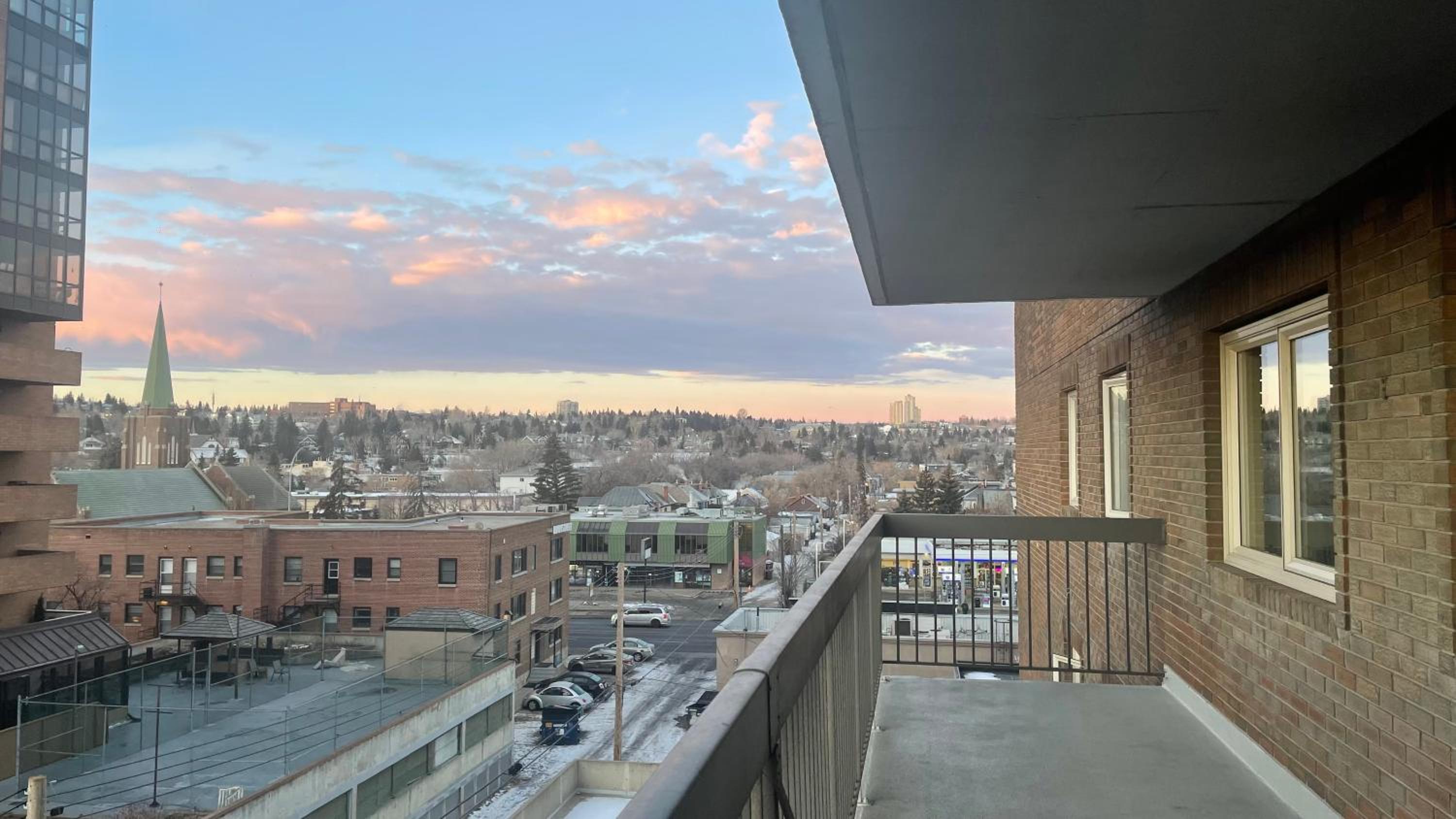 Cosy place in Downtown with Free Parking - Self entrance
