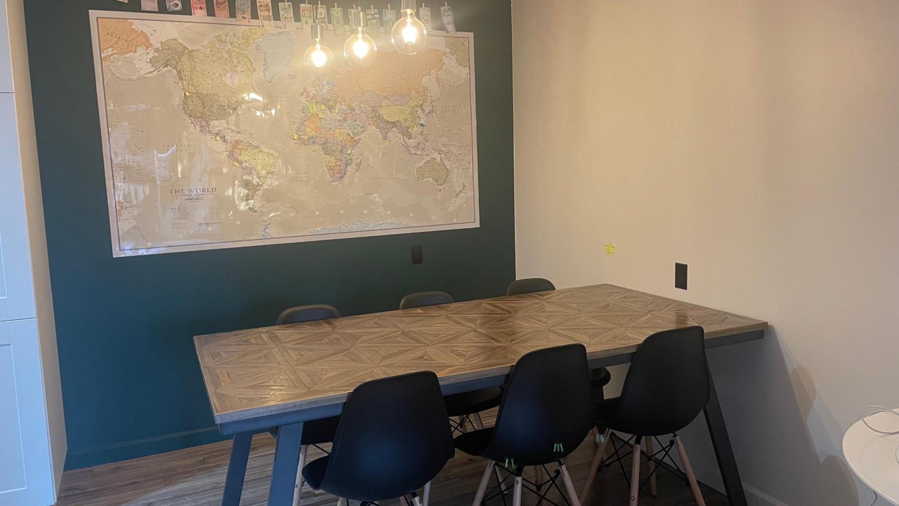 Cosy place in Downtown with Free Parking - Self entrance