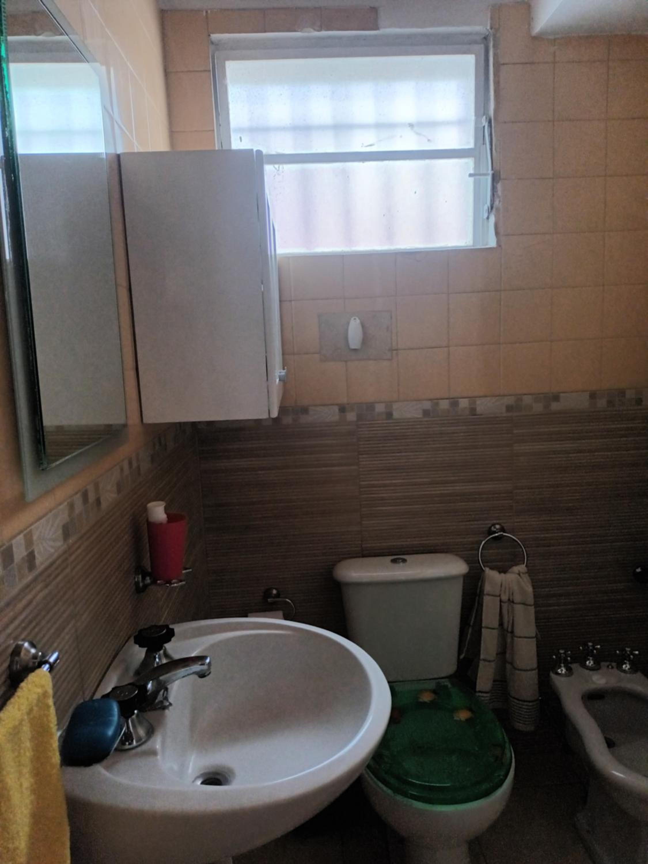 Casa Privada 2 habitaciones, amueblada Centro Necochea