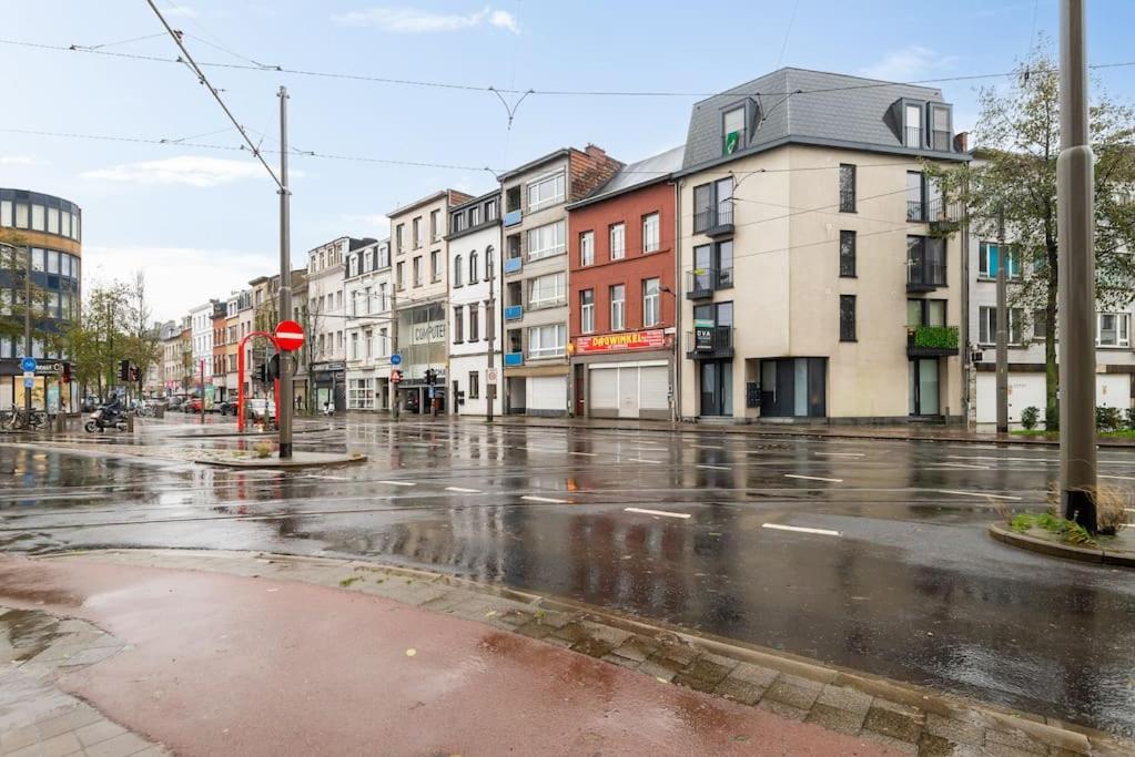 Cozy Antwerp - Little Hendrik
