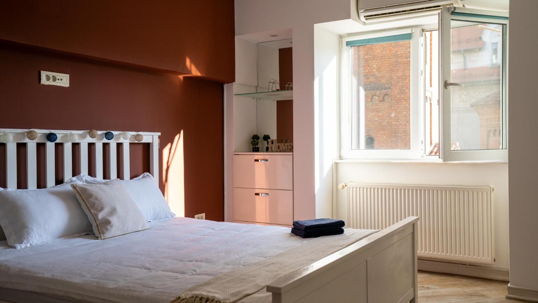Cozy Studio Universitate view 5