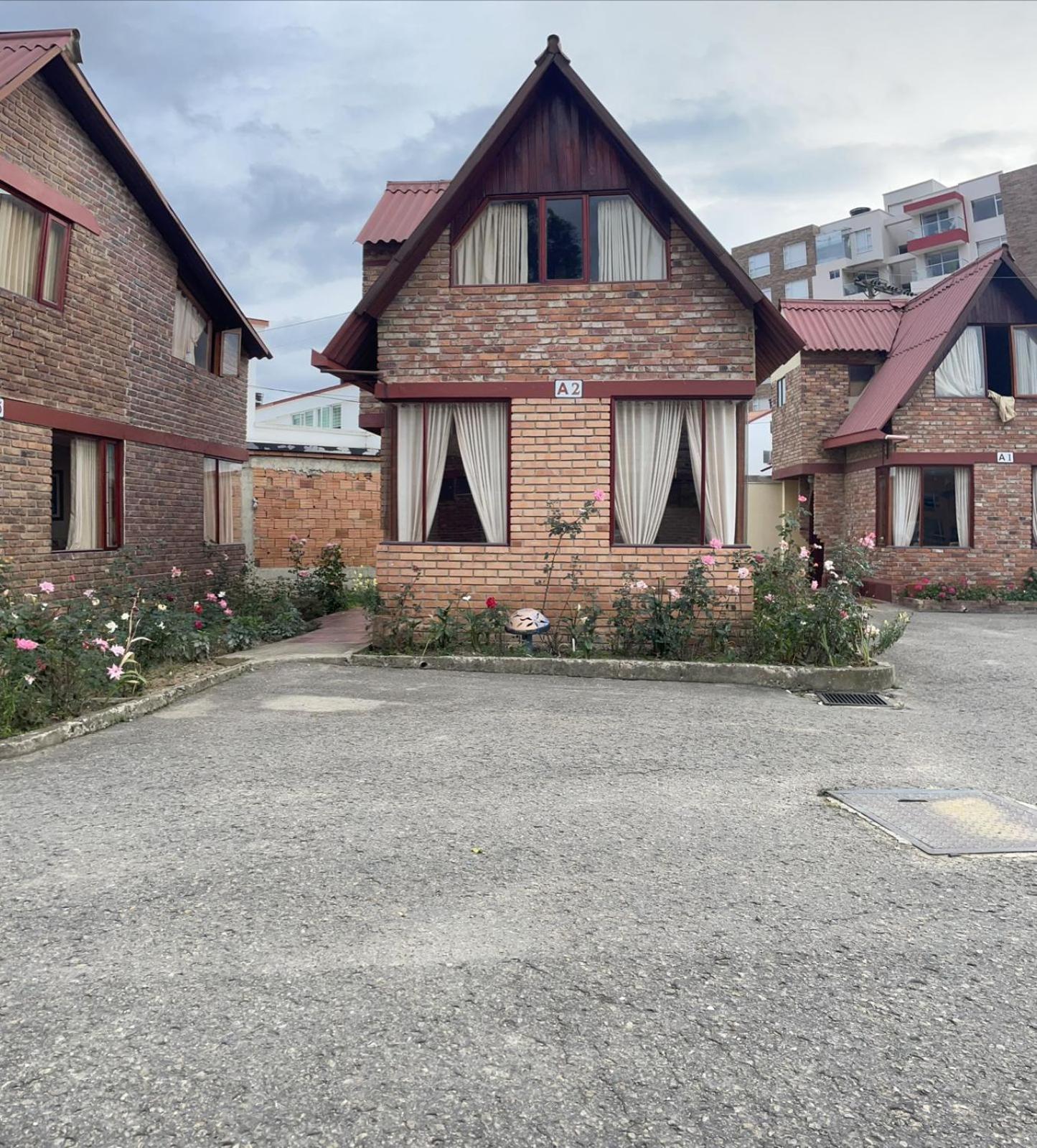 Cabañas Bungalows Calandaima