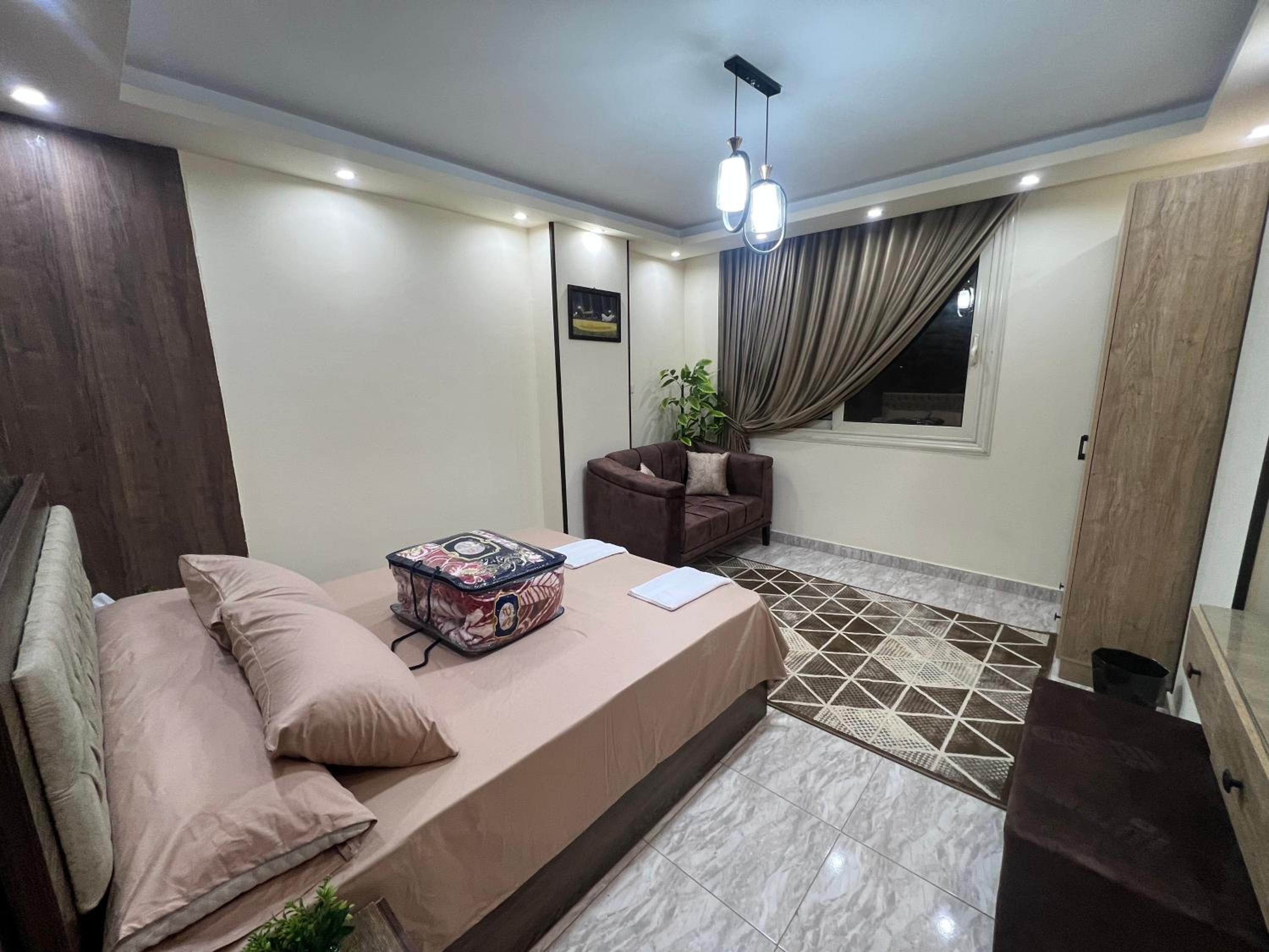 Luxury apartment Downtown Cairo (Amazing, Central)