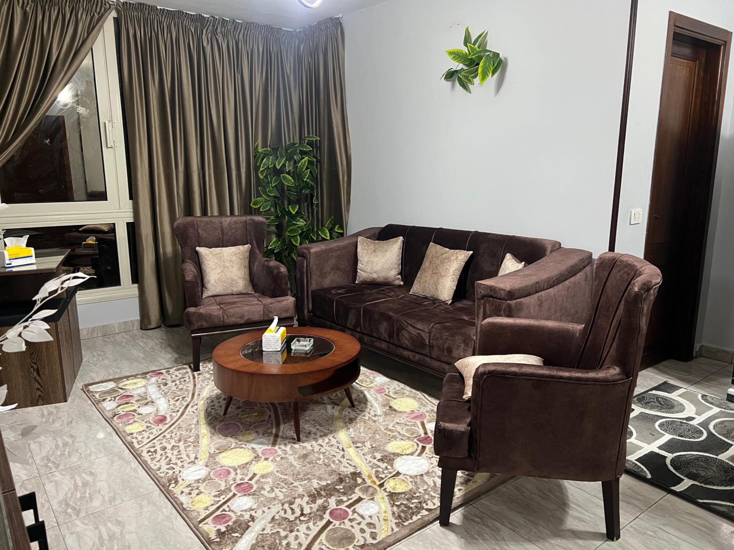 Luxury apartment Downtown Cairo (Amazing, Central)