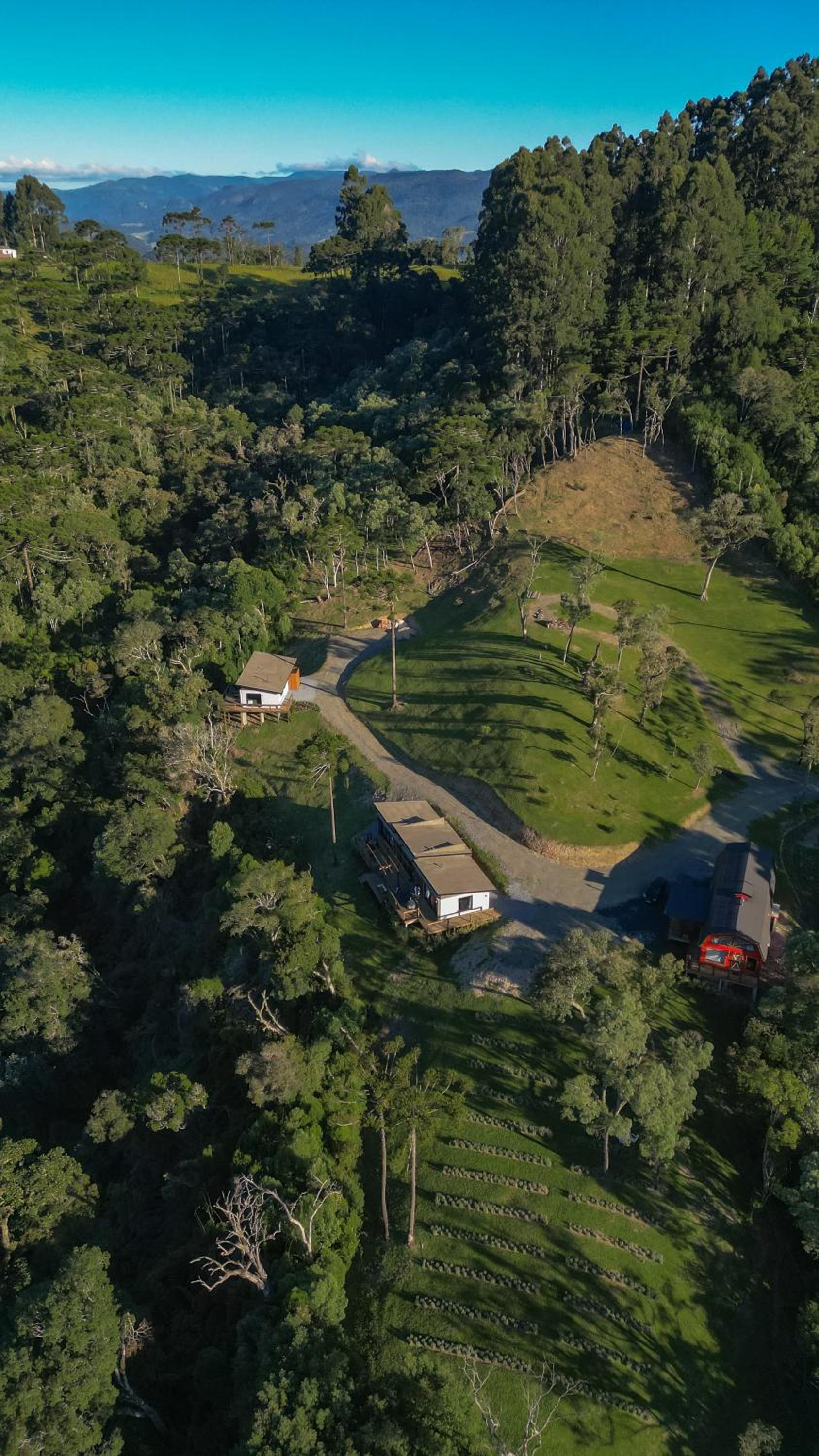 Villa Siena conforto nas alturas Casa com 2 suítes 2 banheiras de imersão vista maravilhosa a 1300m de altitude