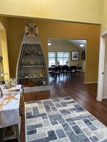 Gearhart Lakefront Vacation Rental view 5