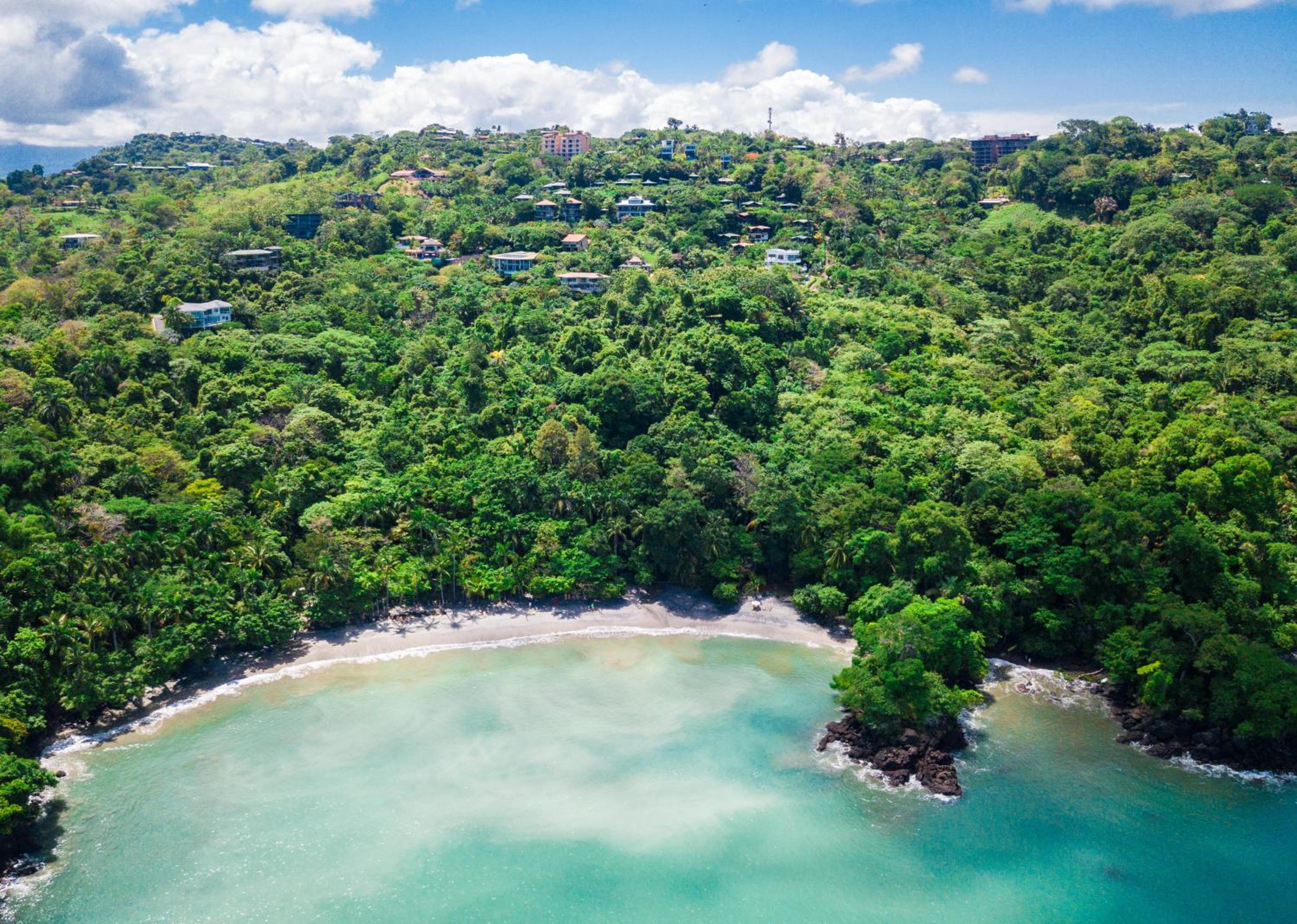 Tulemar Resort