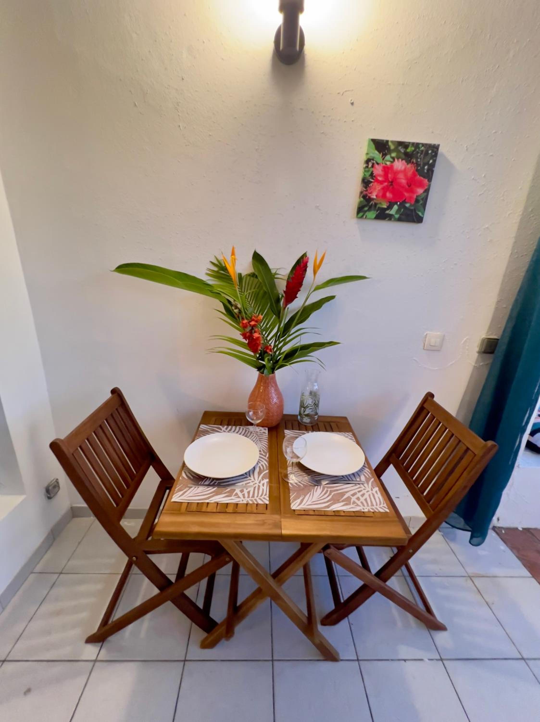Mabouya cosy vue mer, jacuzzi, jardin view 5