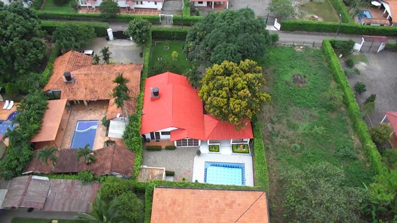 Cabaña grande campestre Apiay Villavicencio