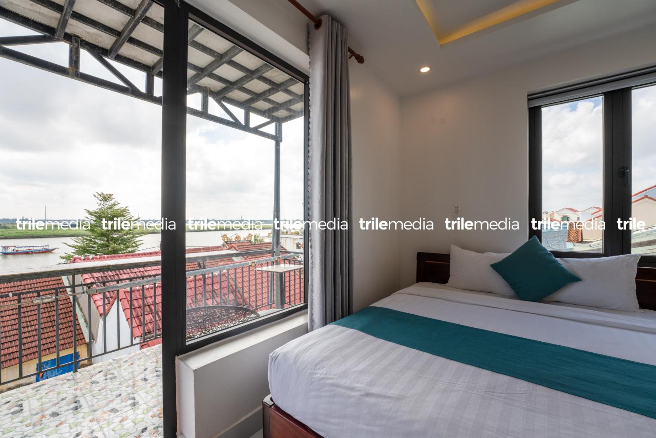 Rockmouse Centre River Villa Hoi An view 5