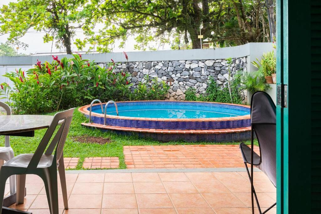 Linda casa Guarujá Enseada, WIFI.