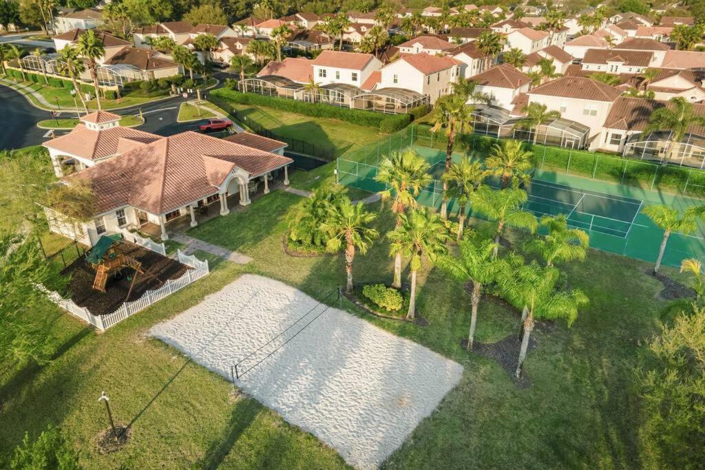 Disney Paradise with 5 Themed Bedrooms and heated Pool and Spa view 4
