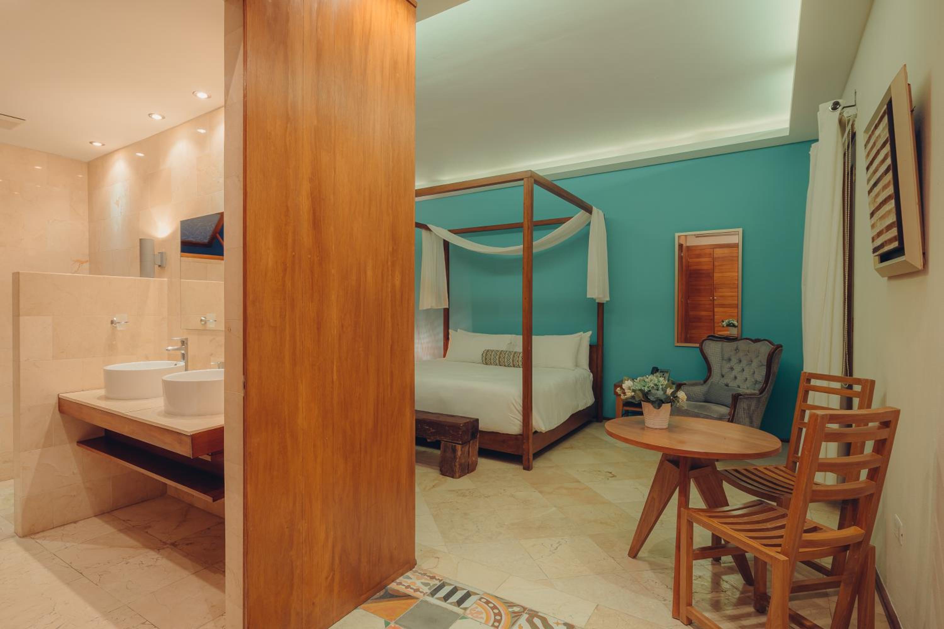 Heritage Residences Signature Collection