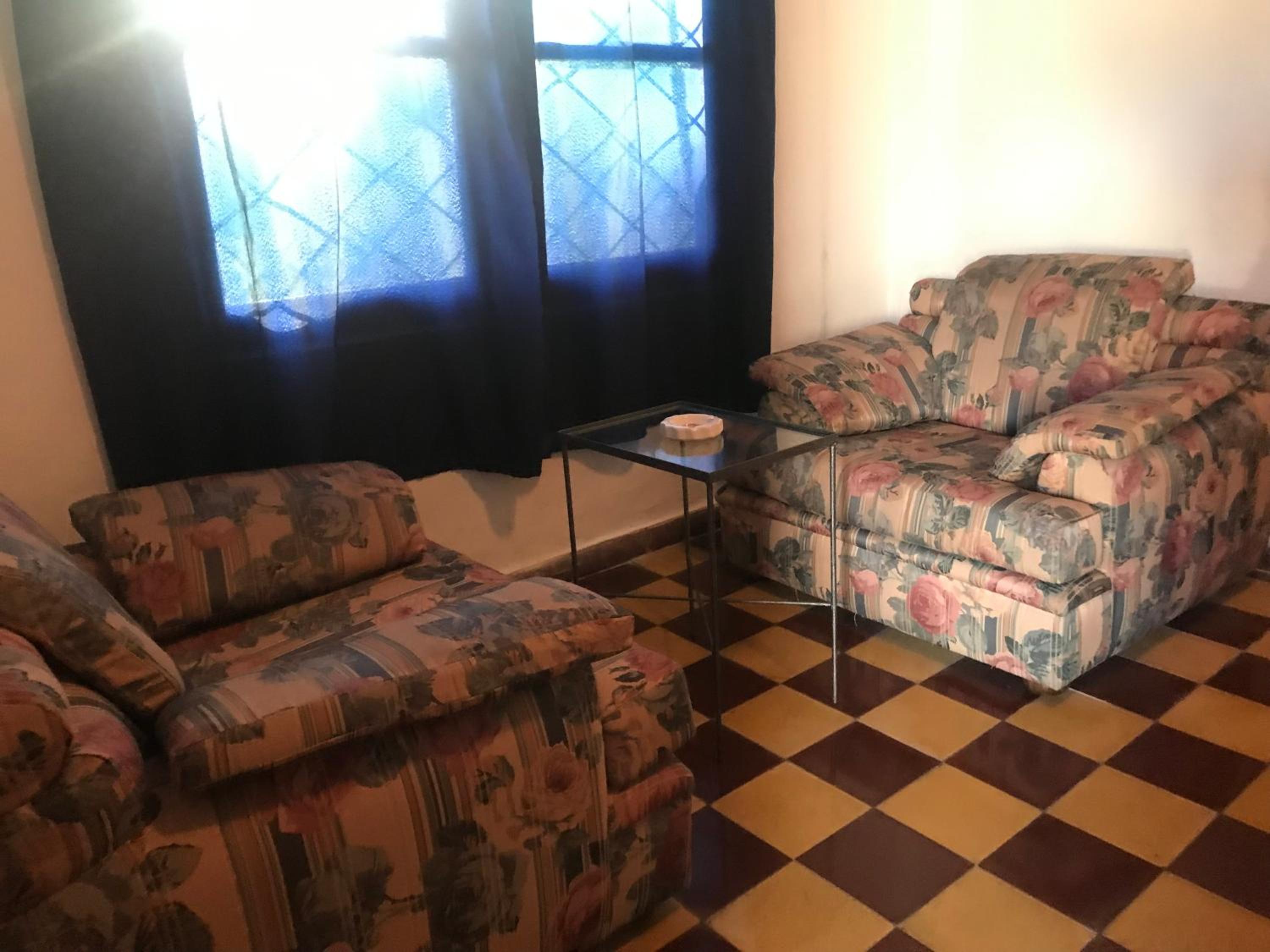 Apartamento con garaje cerrado