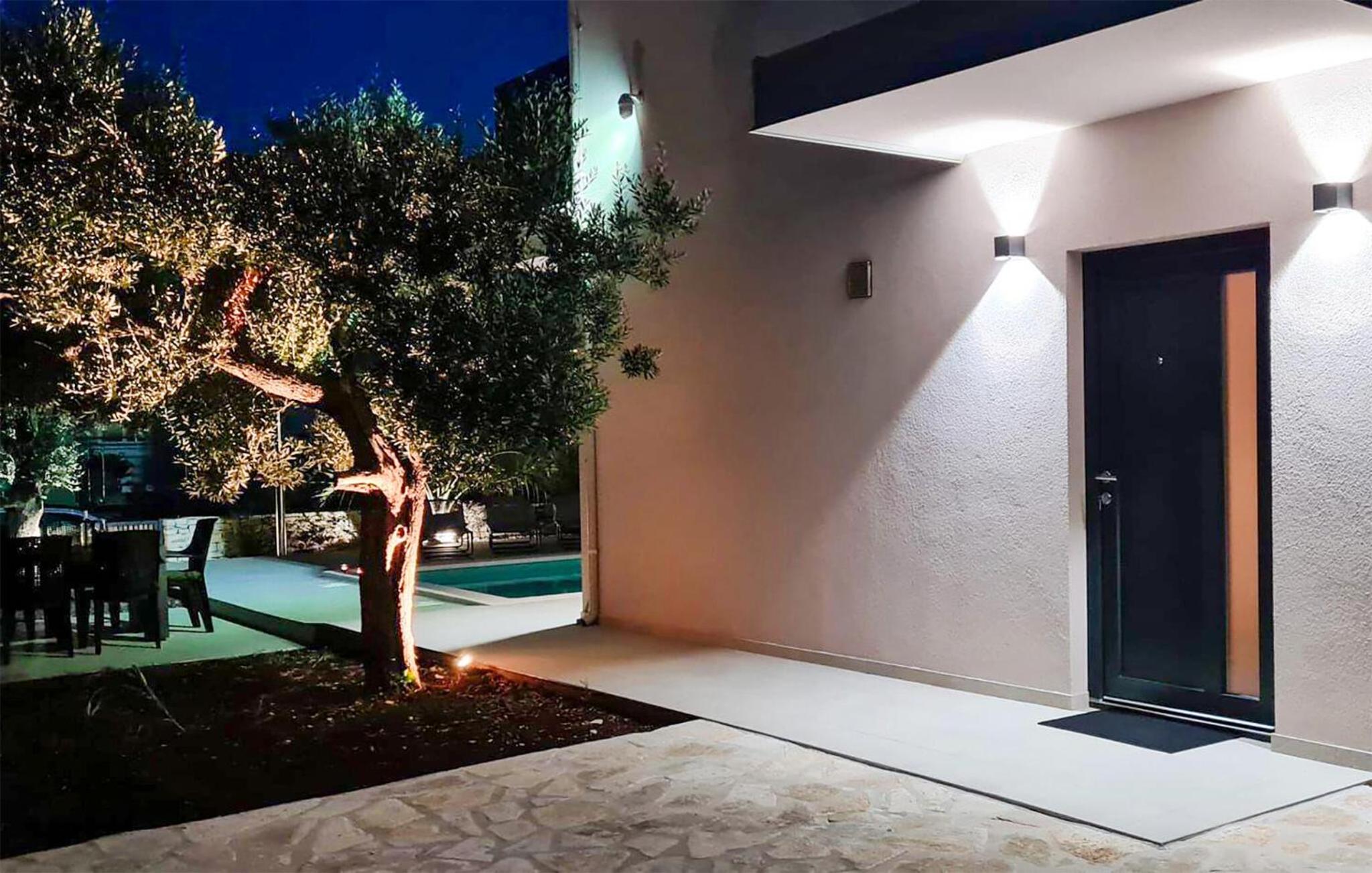 Beautiful Home In Fazana