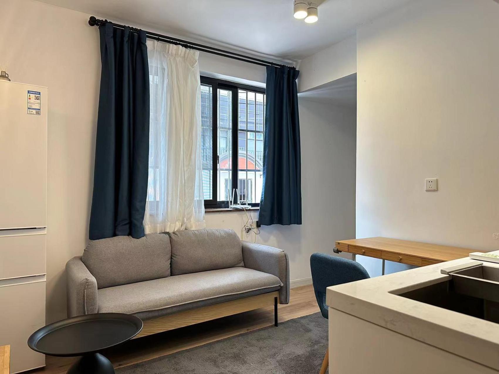 Ji Hotel Shanghai Changshou Road - Near Metro Line 13&14,Free Luggage Storage,English Service