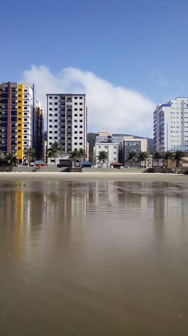 kitnet em frente a praia