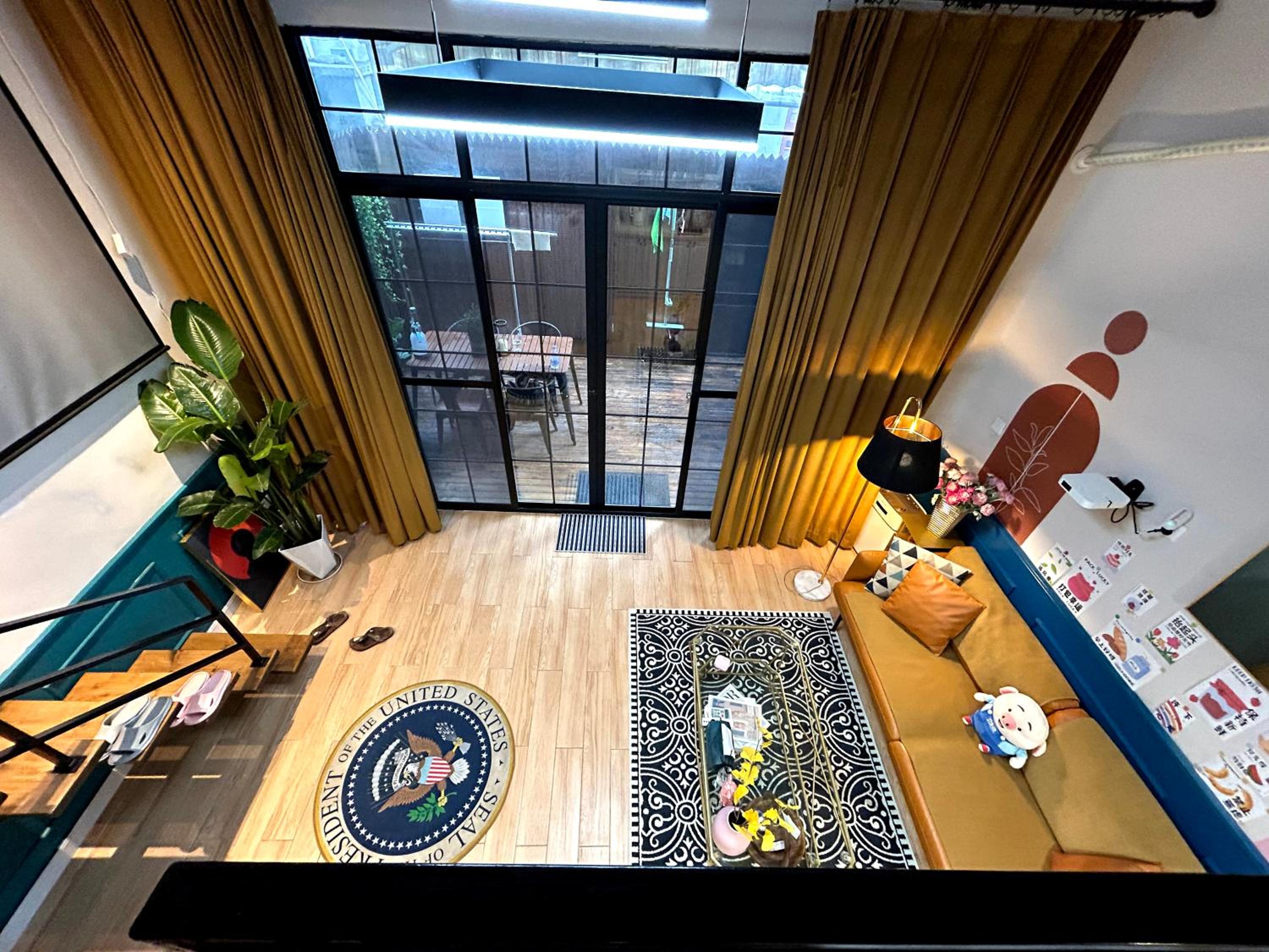 Shanghai Hills & ZINN City Bnb Near Line13 Mid Huaihai Rd & Changle Rd