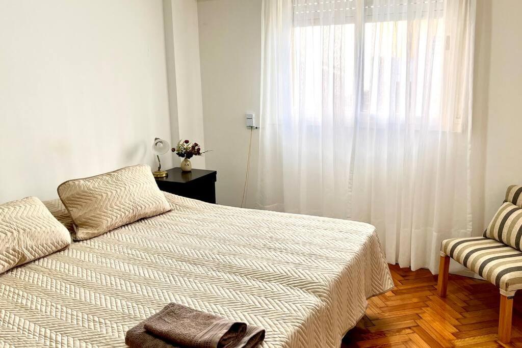 Suipacha - Amplio y espacioso para 4 con terraza privada y parrilla