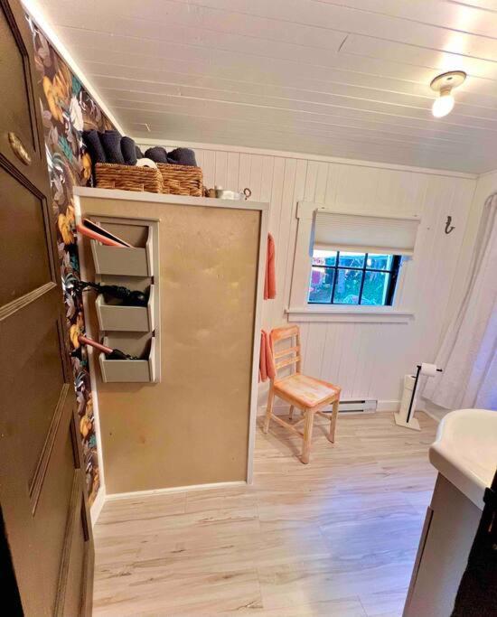 Honeymoon Bay Cottage