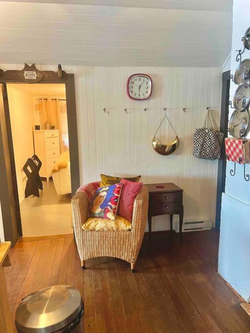 Honeymoon Bay Cottage