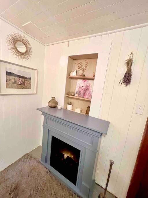 Honeymoon Bay Cottage