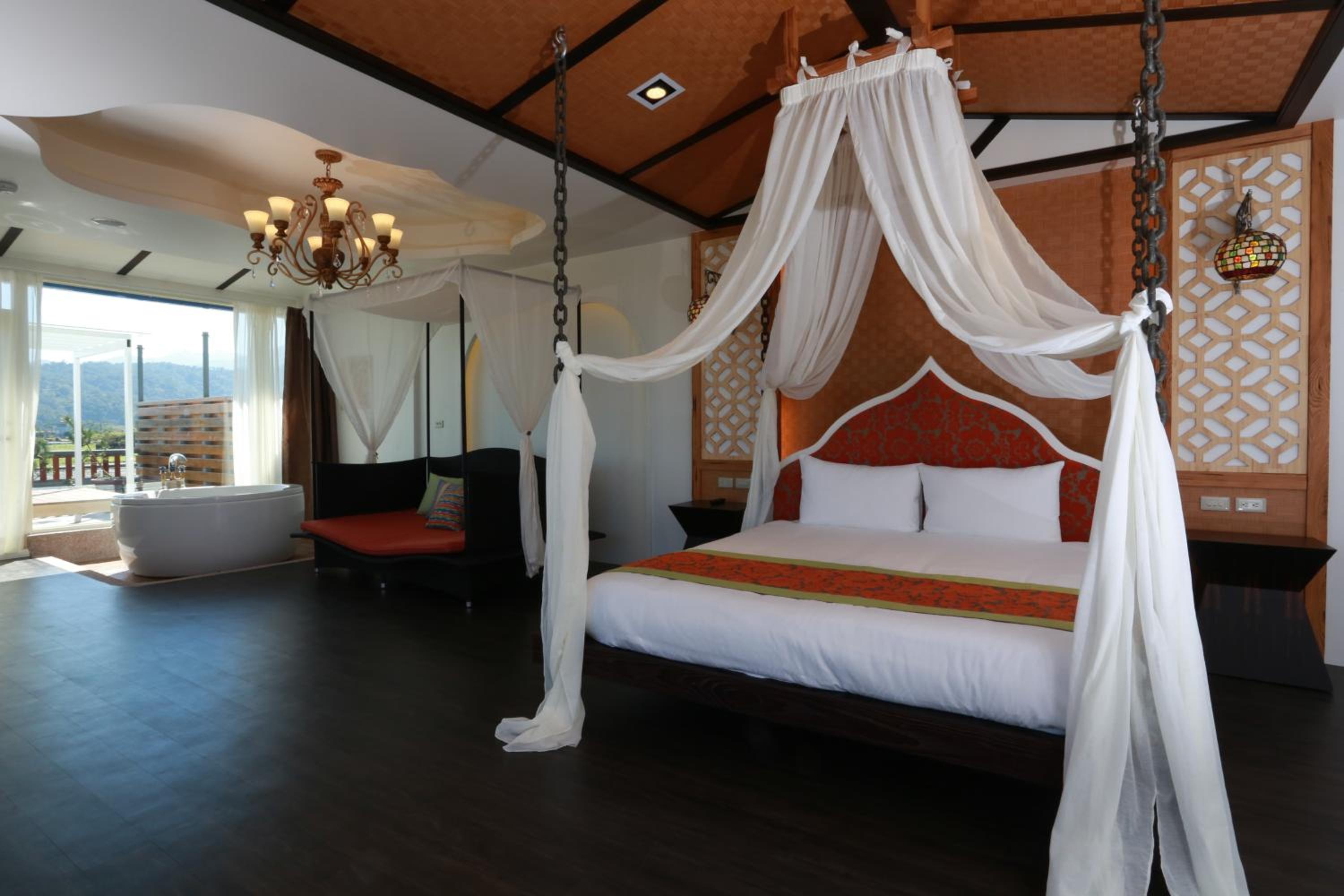 Follow Me designed B&B