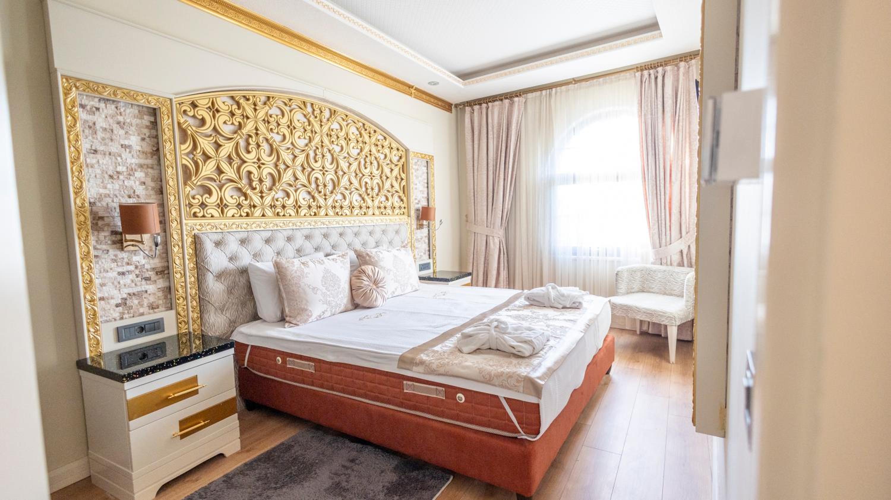 Can Adalya Palace Otel - Image 153