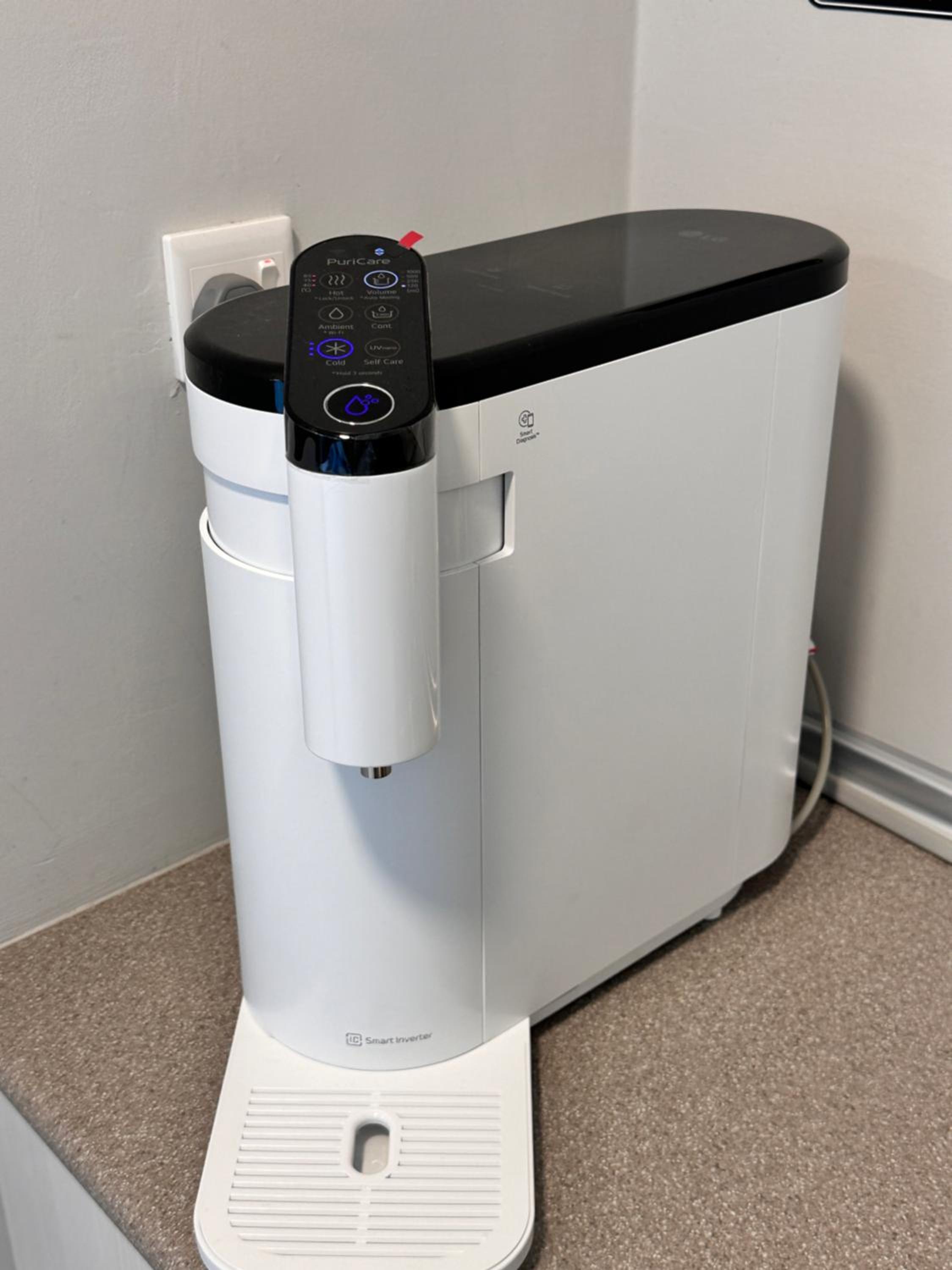 JQ1 SEA & POOL or CITY View WIFI I WASHING MACHINE for Some Units I CUCKOO WATER Jesselton Quay by R2 photo 7