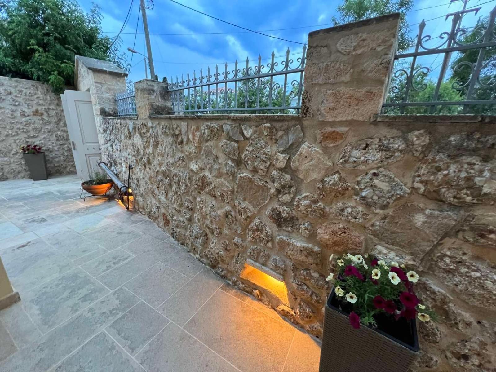 Vivi's Apartments Loft photo 4