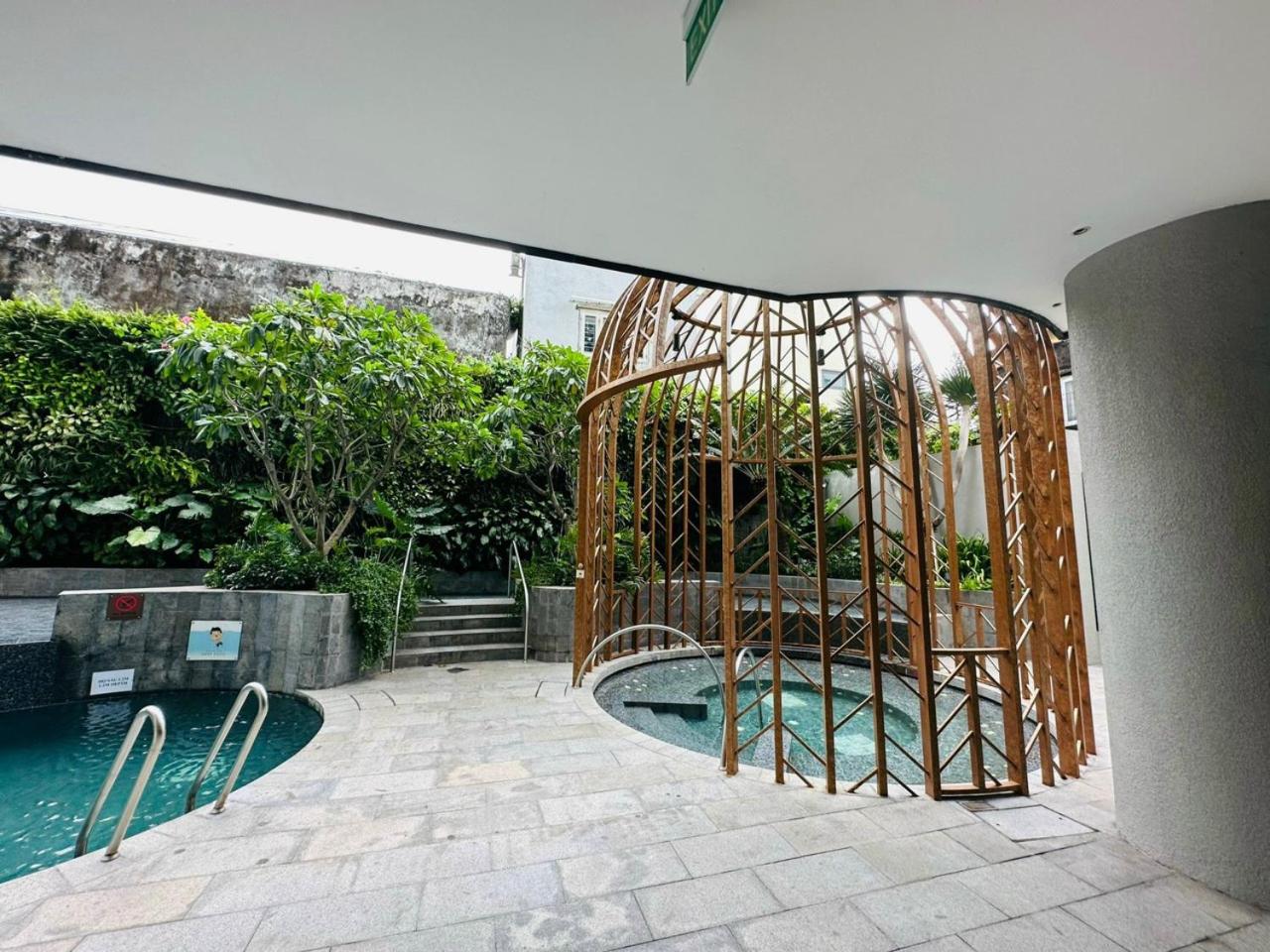 Luxury 3BR 6BR D1mension & Zenity in District 1 FreePoolSaunaGym