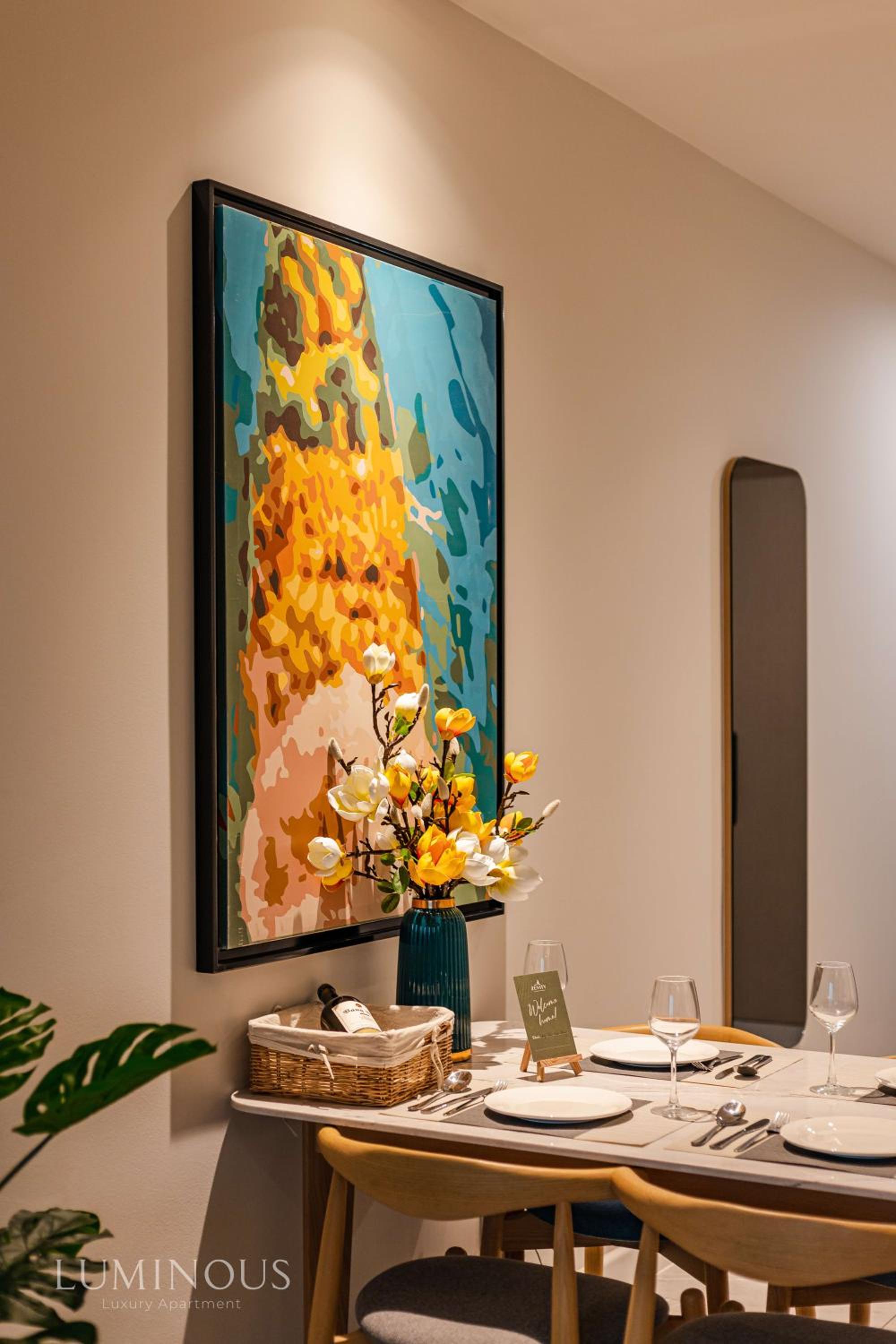 Luxury 3BR 6BR D1mension & Zenity in District 1 FreePoolSaunaGym