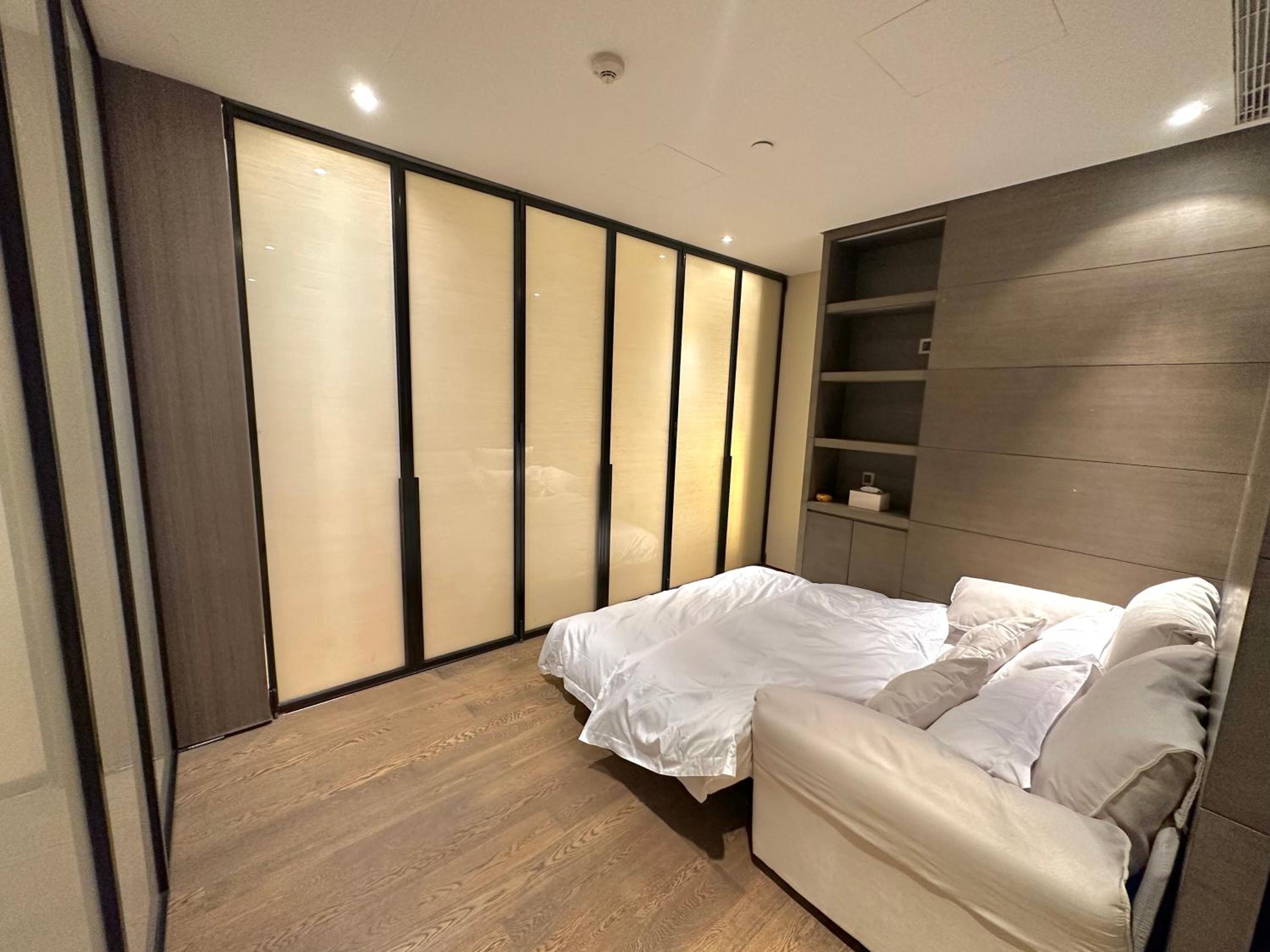 ZHome-Deplex luxury apartment-Near The Bund
