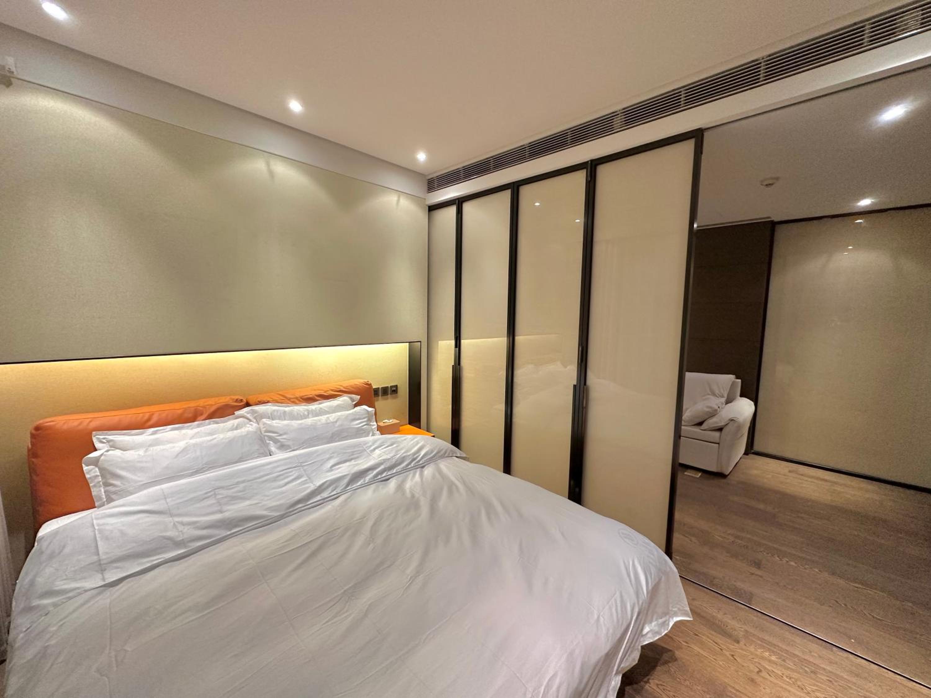 ZHome-Deplex luxury apartment-Near The Bund