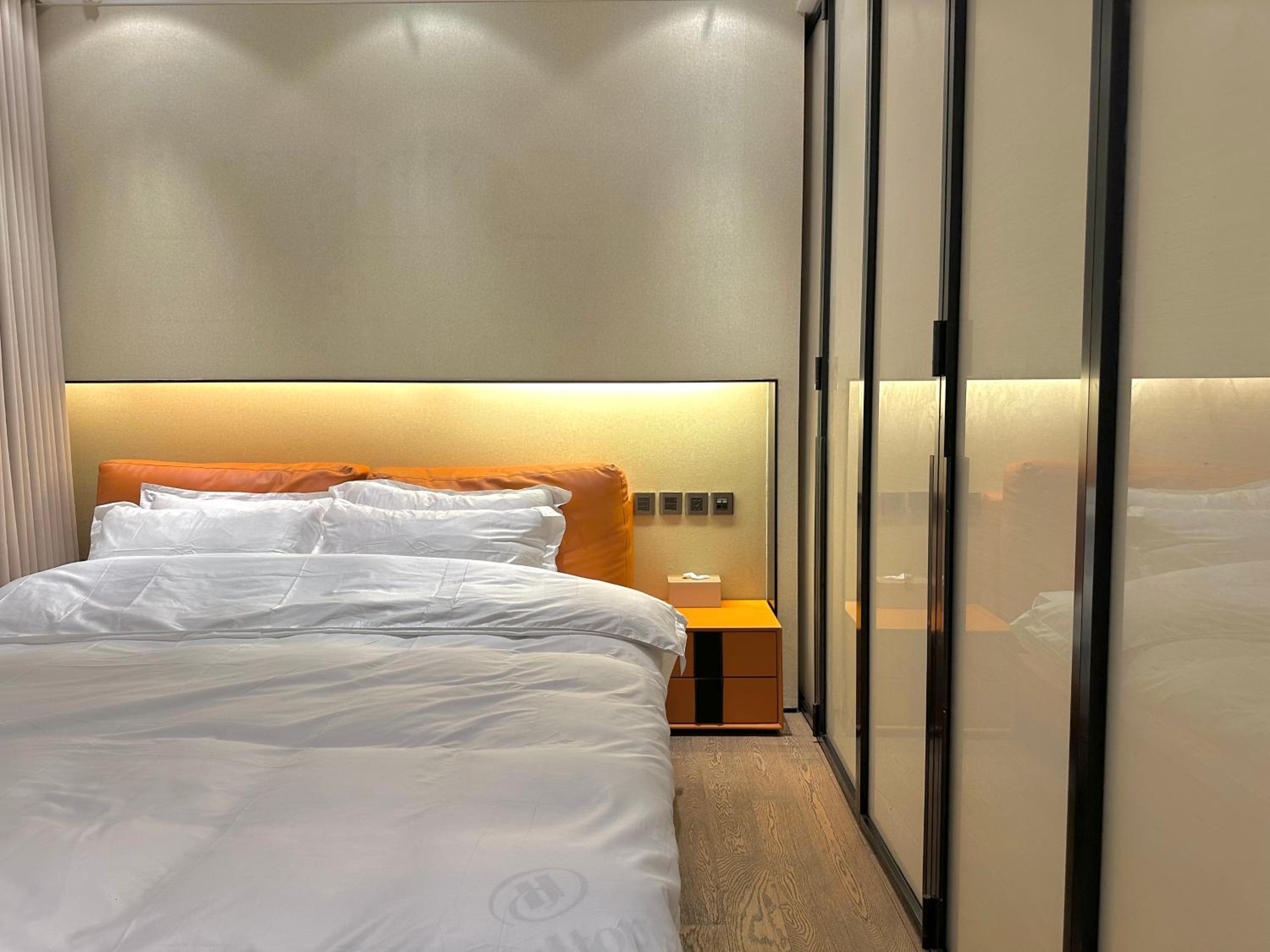 ZHome-Deplex luxury apartment-Near The Bund