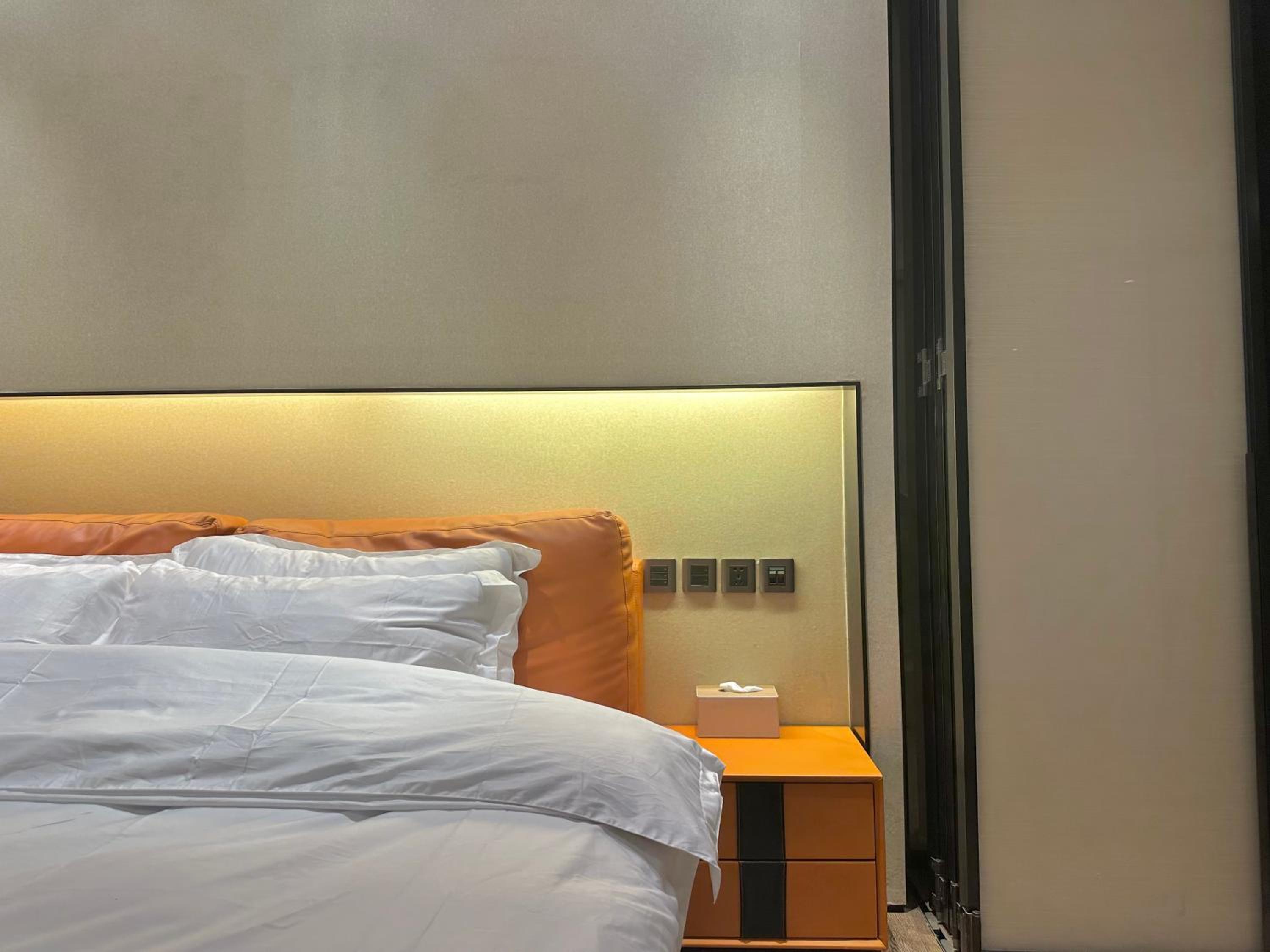ZHome-Deplex luxury apartment-Near The Bund
