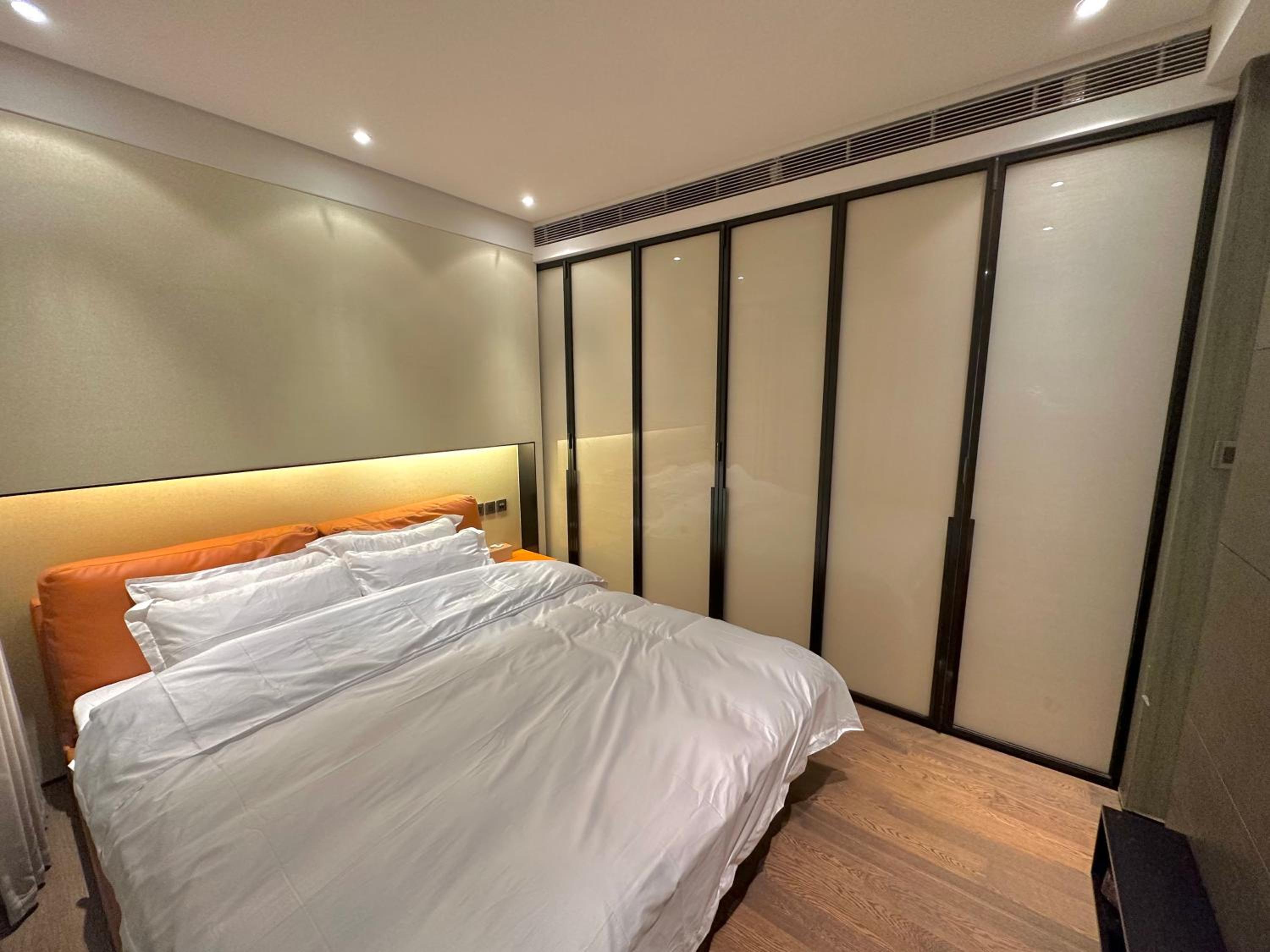 ZHome-Deplex luxury apartment-Near The Bund
