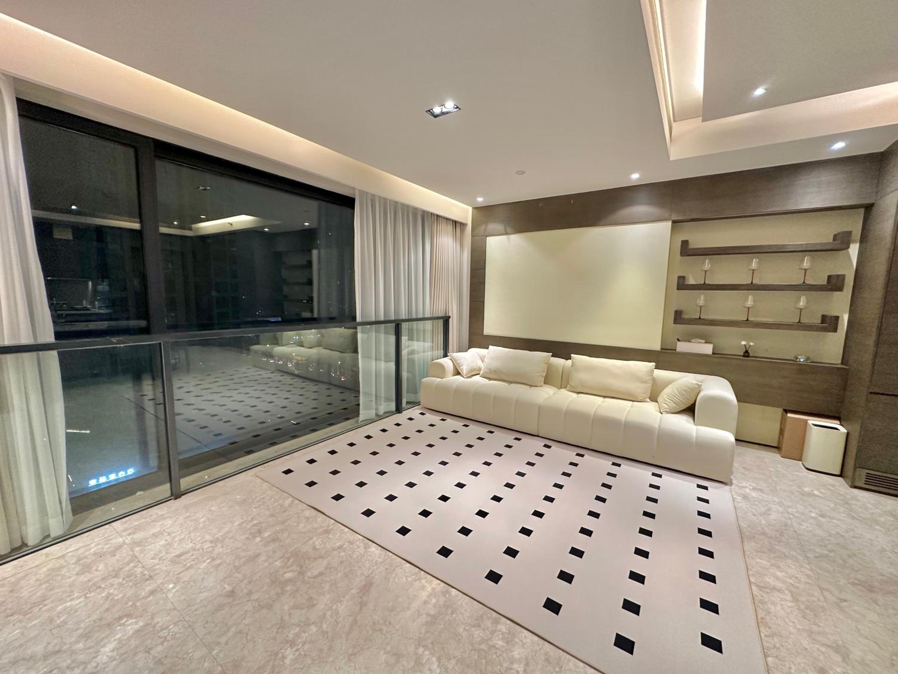 ZHome-Deplex luxury apartment-Near The Bund