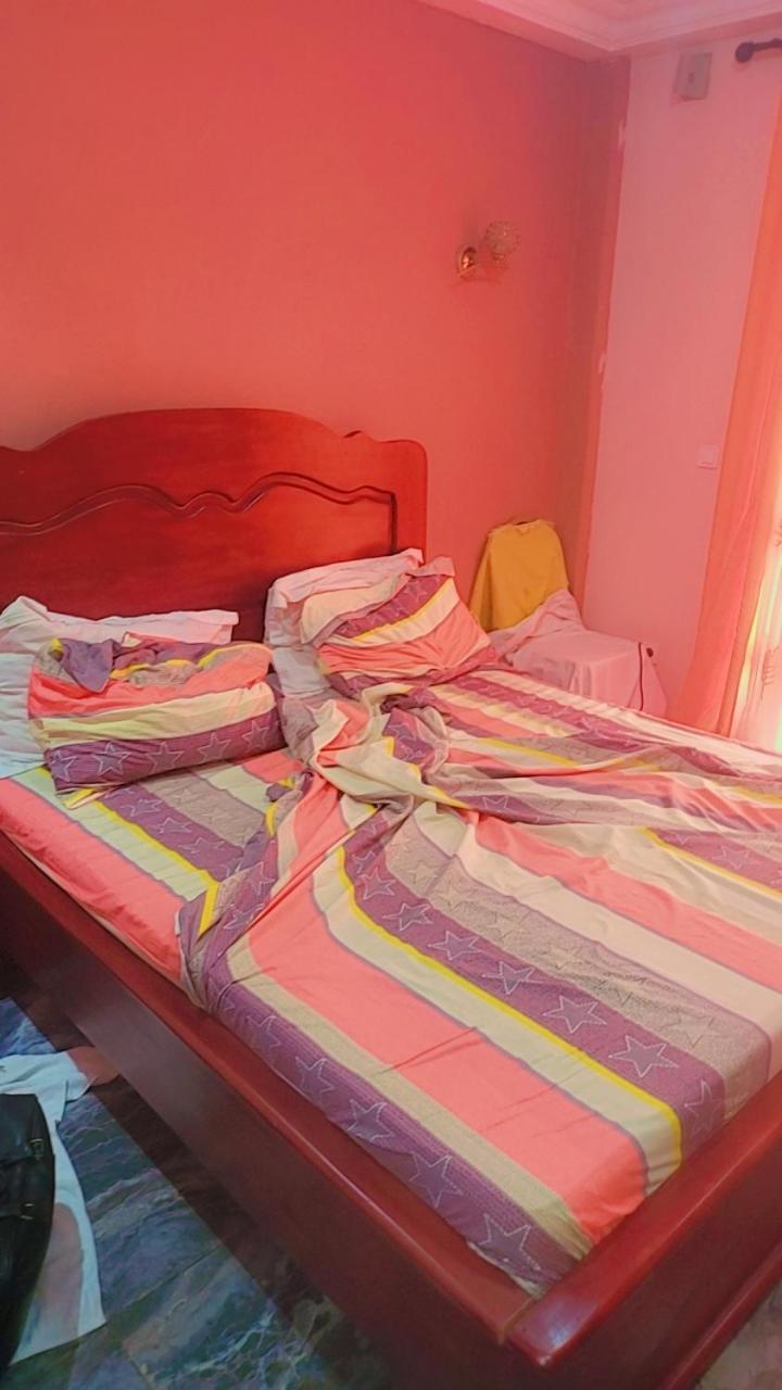 Appartement 2/3 chambres à Bonapriso Douala