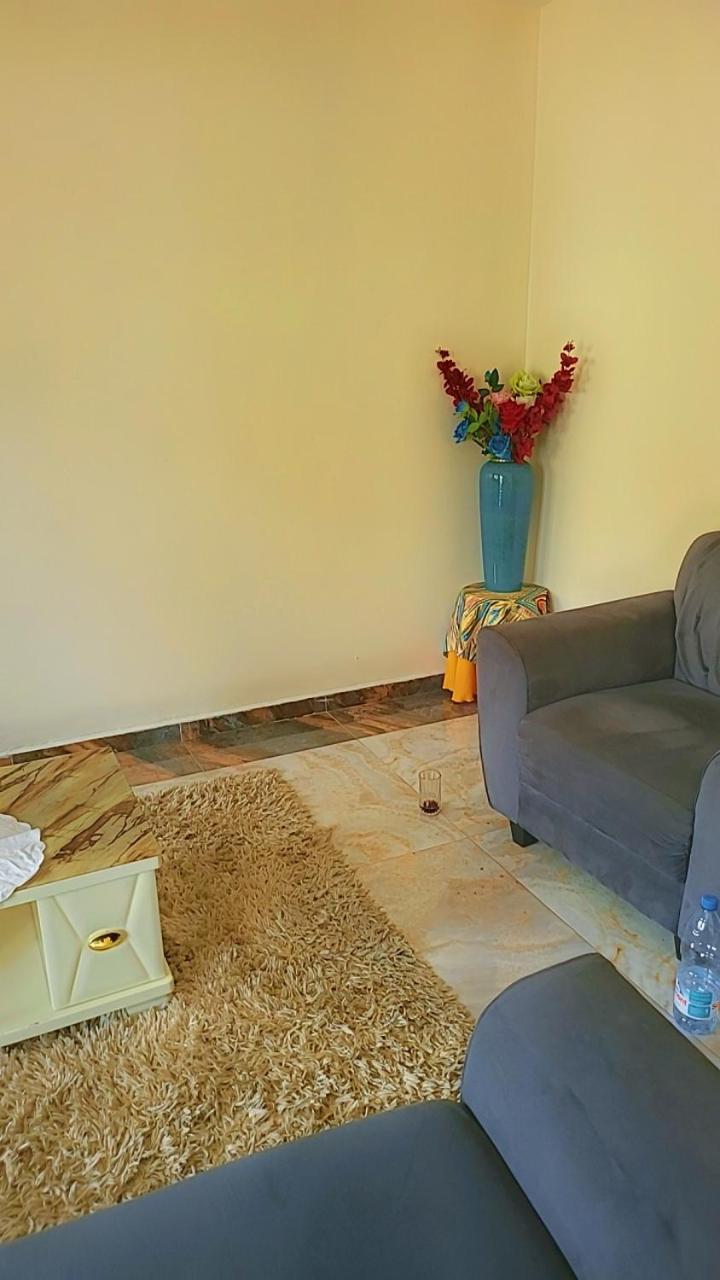 Appartement 2/3 chambres à Bonapriso Douala