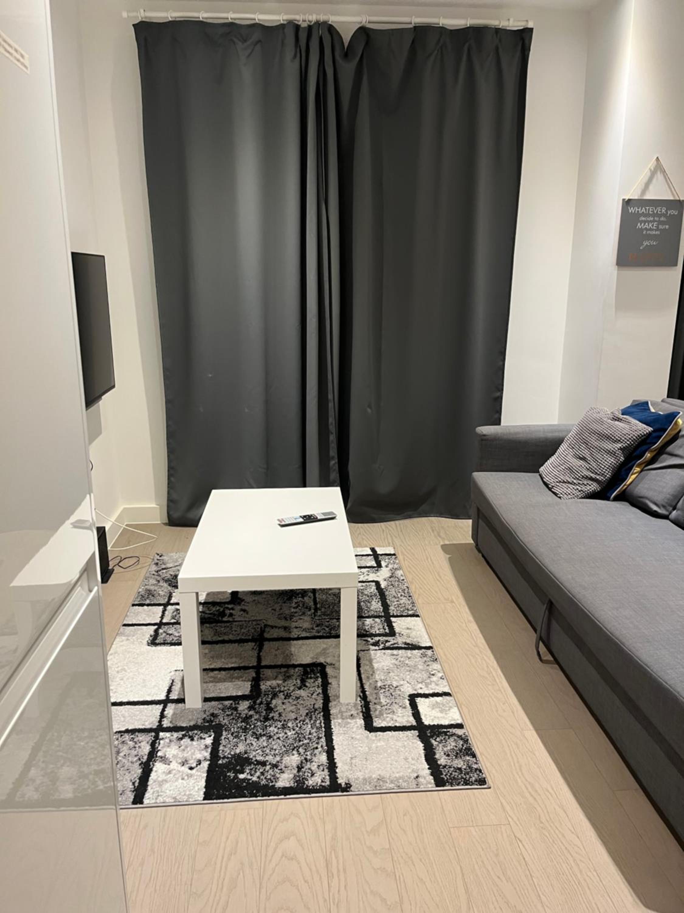 Maplewood properties - One bedroom luxurious apartment - Elm view 2