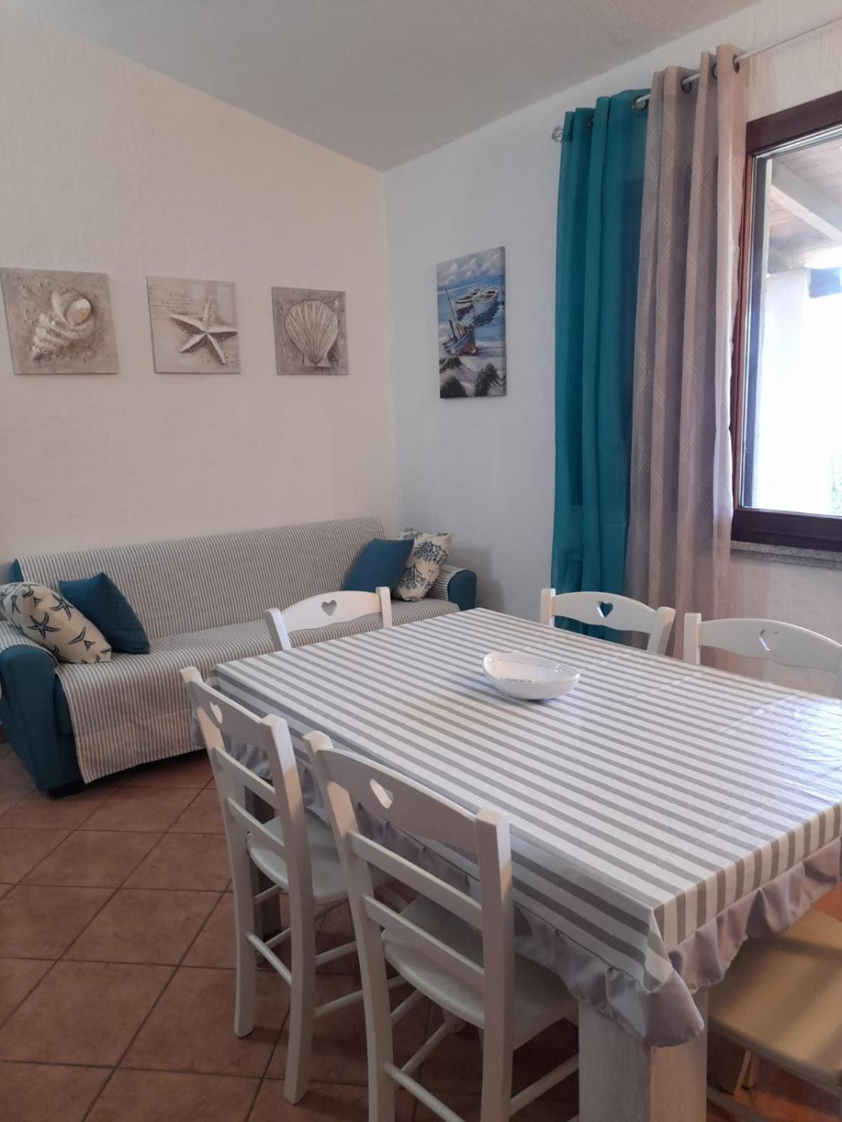 Villa Agasi piscina e vista mare