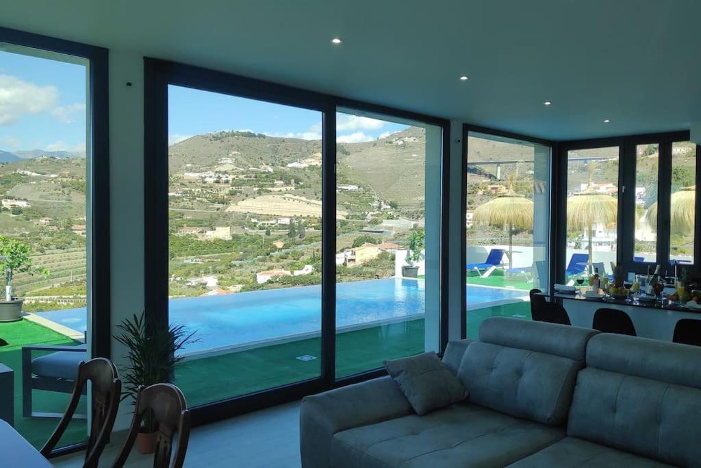 Casa joya del Mediterráneo