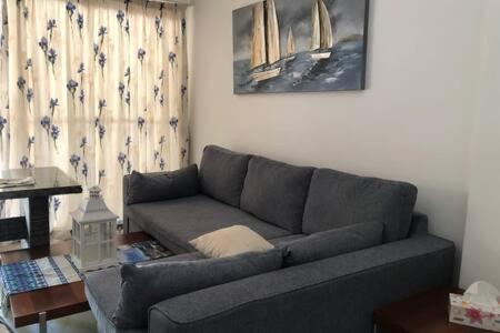 Regina Gardens - spacious, 3 bed, ground floor unit with large patio