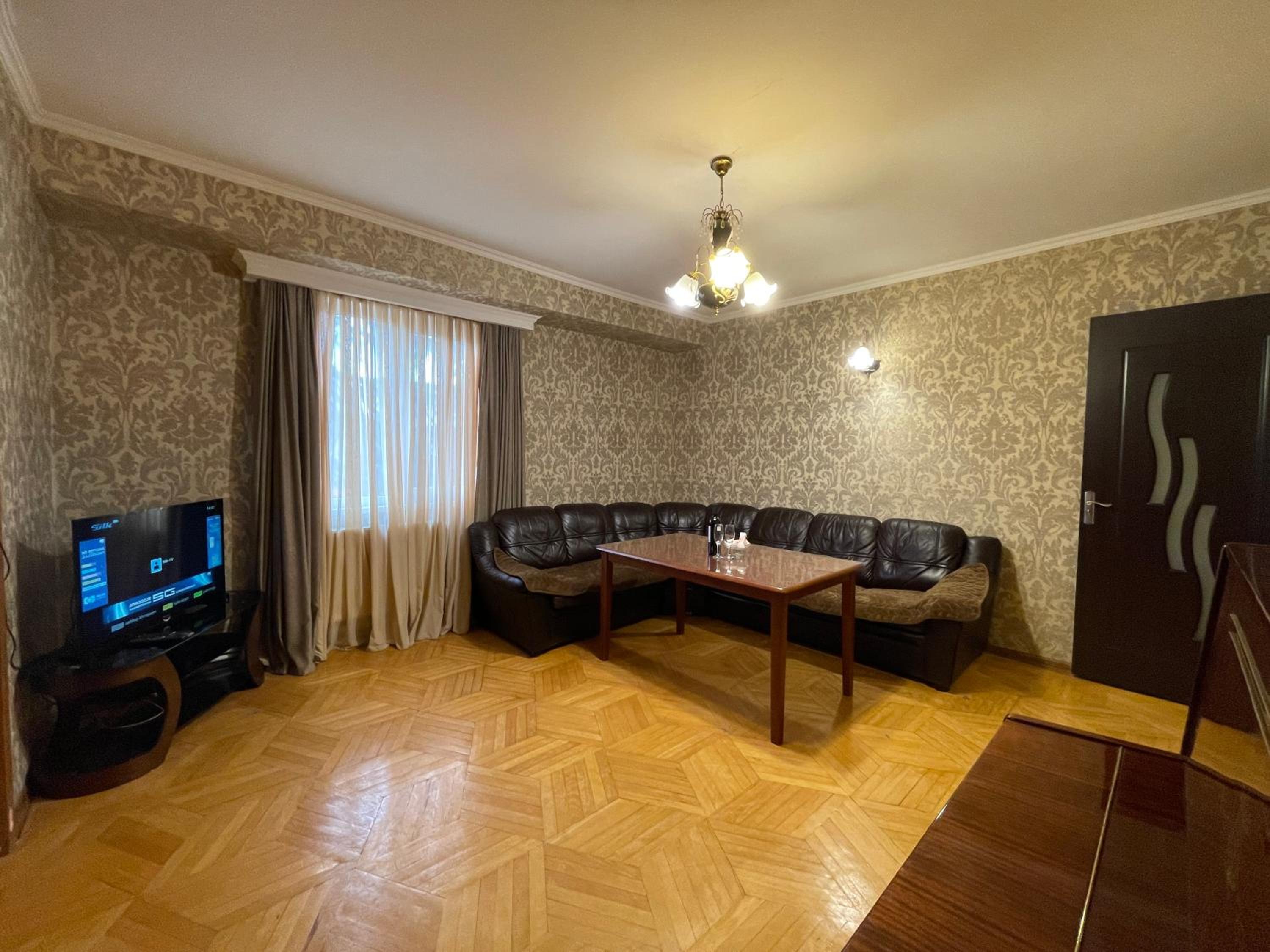 Cozy Apartment in Tbilisi
