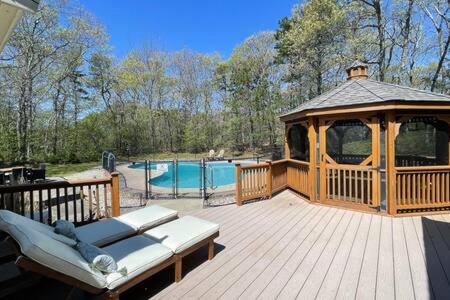 Spacious Retreat With Pool, Game Room & Fireplace, Sleeps 10, Backyard Oasis and Screened Gazebo, Family-Friendly Getaway, 24Hr Hospitality view 3